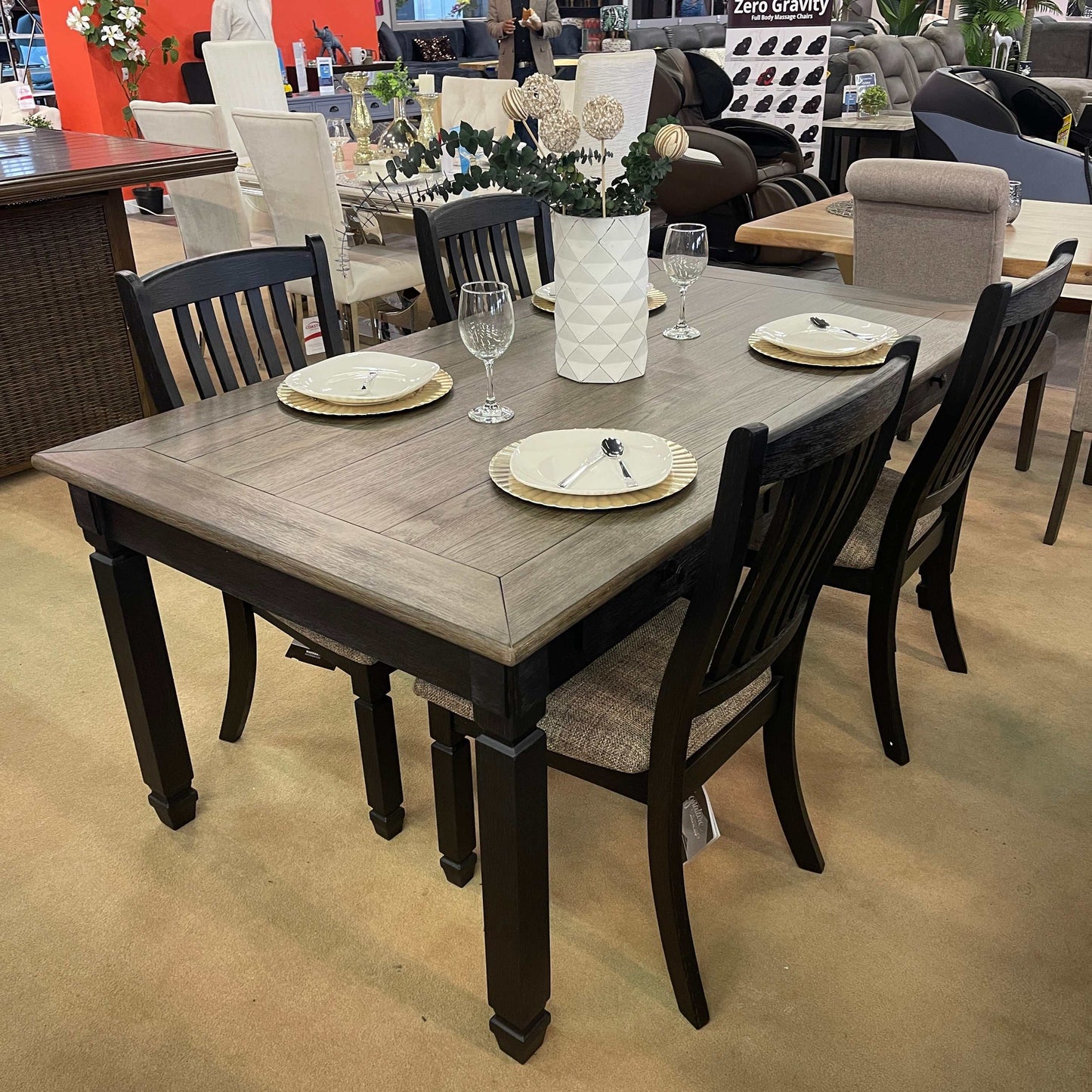 Tyler Creek Black & Gray Dining Room Set / 5pc