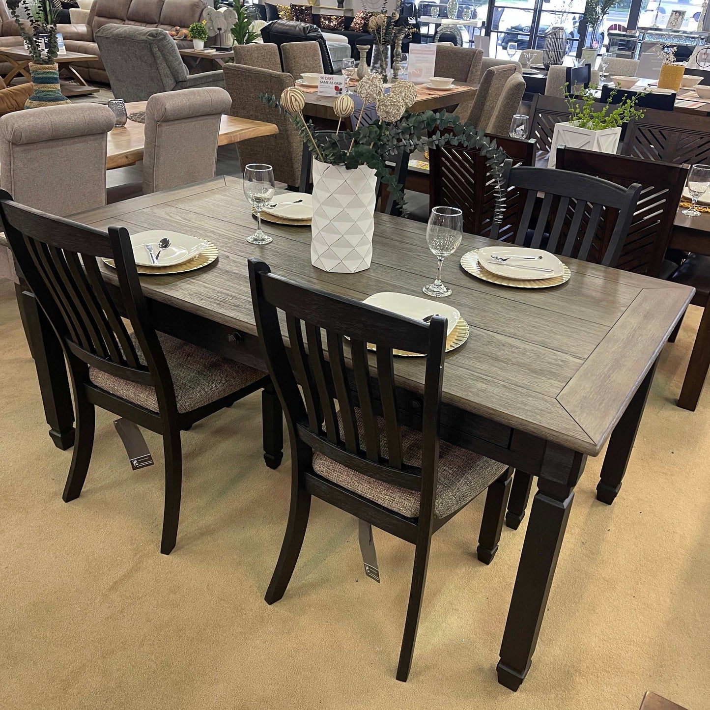 Tyler Creek Black & Gray Dining Room Set / 5pc