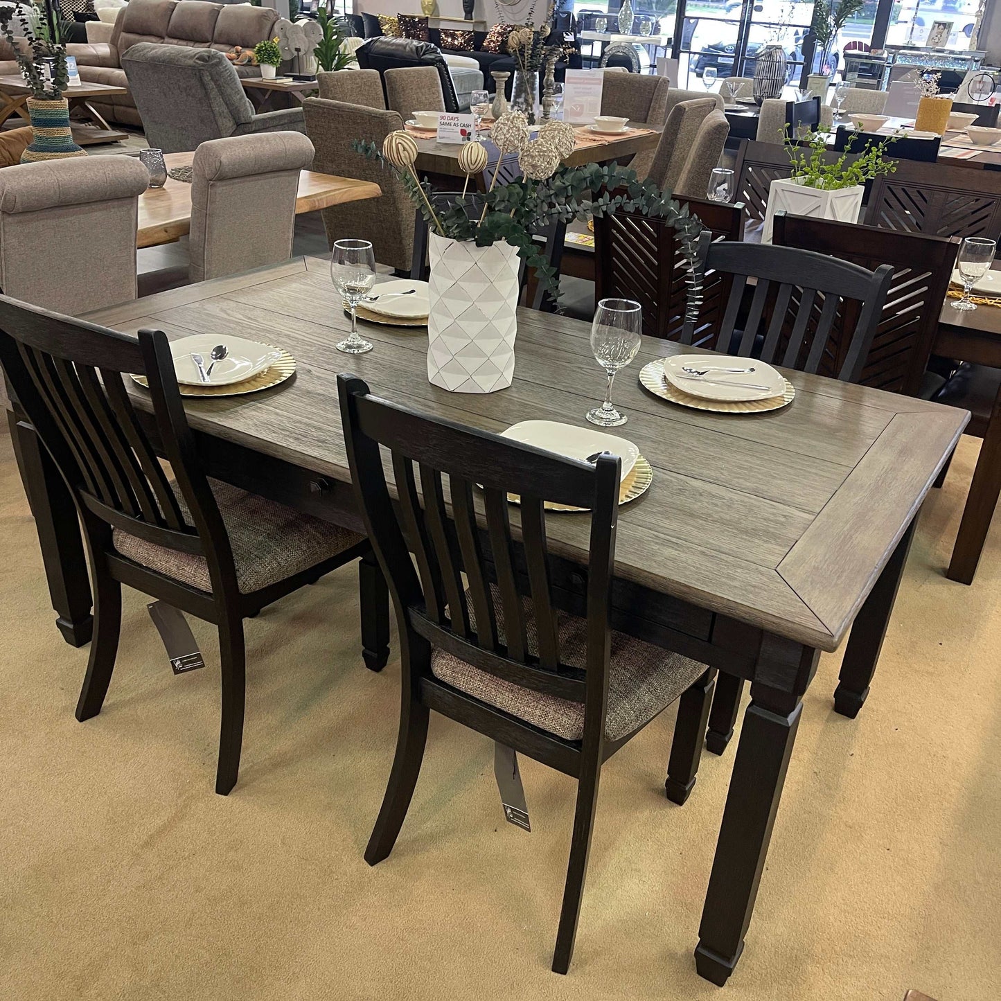 Tyler Creek Black & Gray Dining Room Set / 5pc