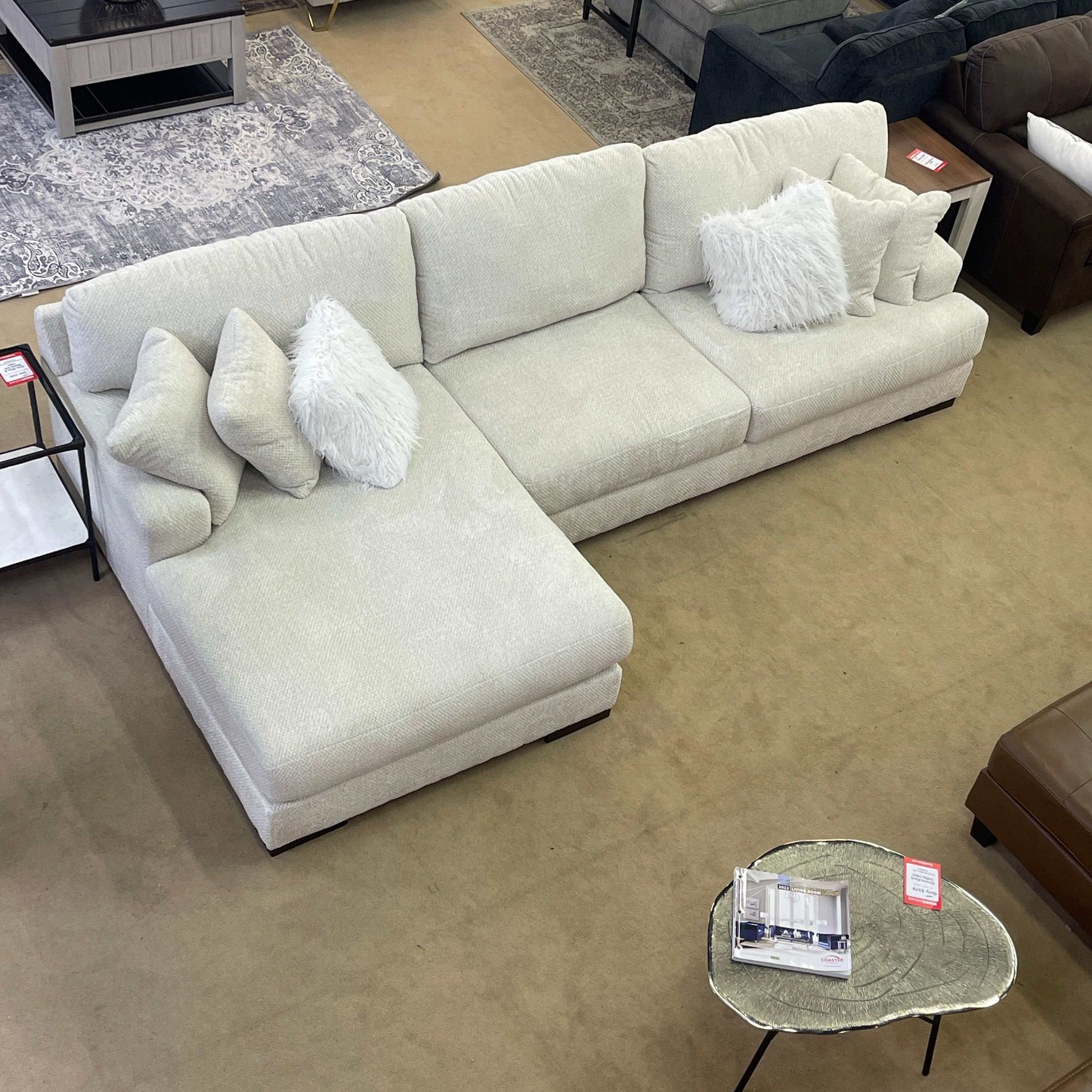 Zada Ivory 2pc LAF Chaise Sectional