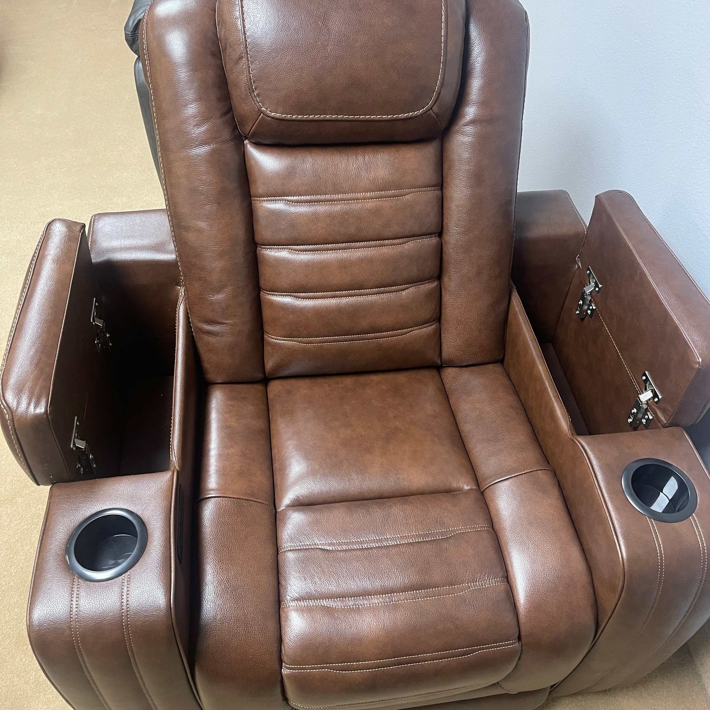 Backtrack Chocolate Power Recliner