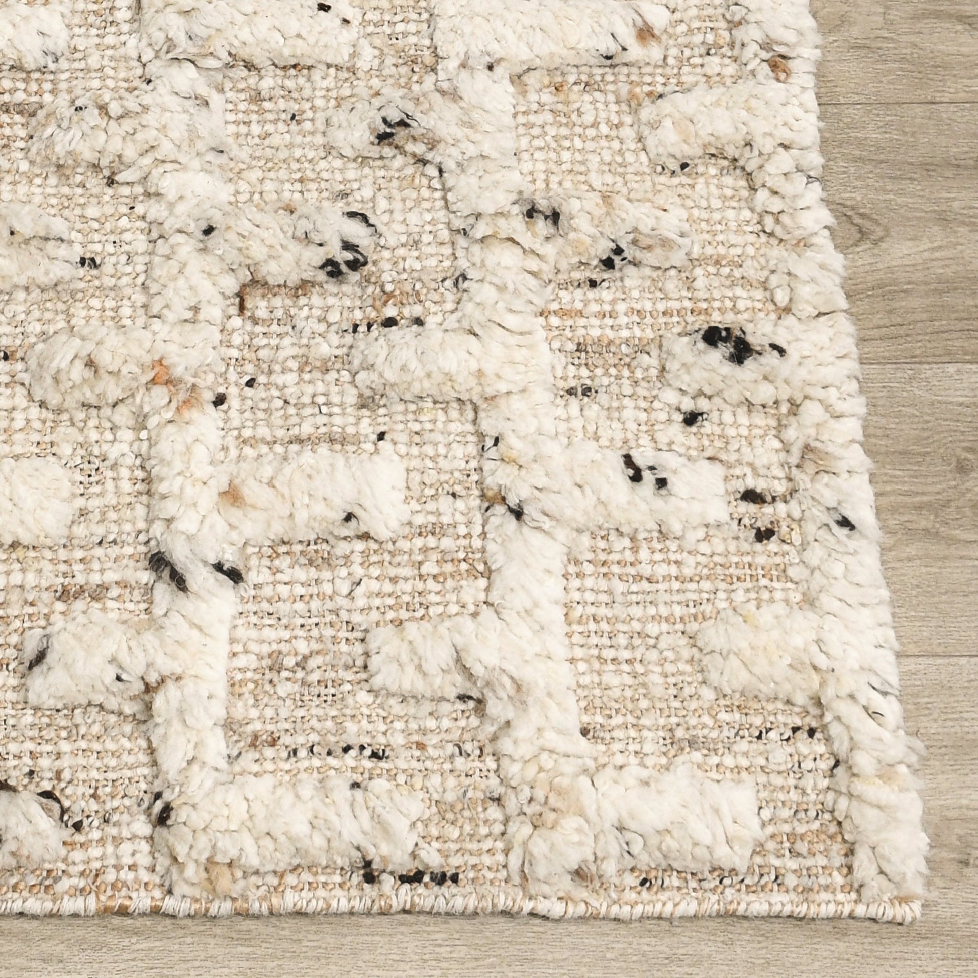 Kapala Ivory/Natural Rug - Ornate Home