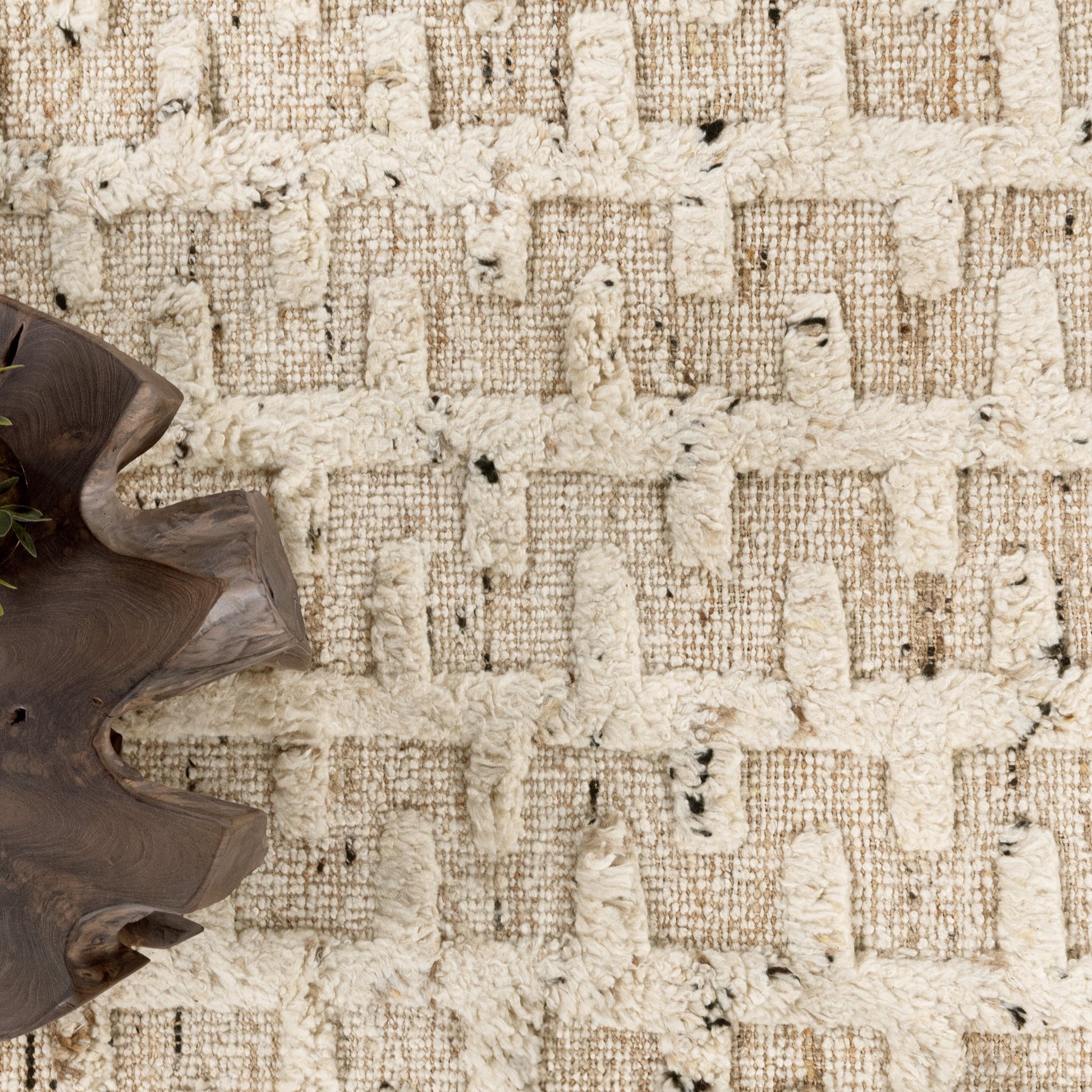Kapala Ivory/Natural Rug - Ornate Home