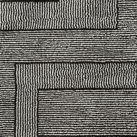 Kurtmen Black/Ivory Medium Rug- Viva Furn