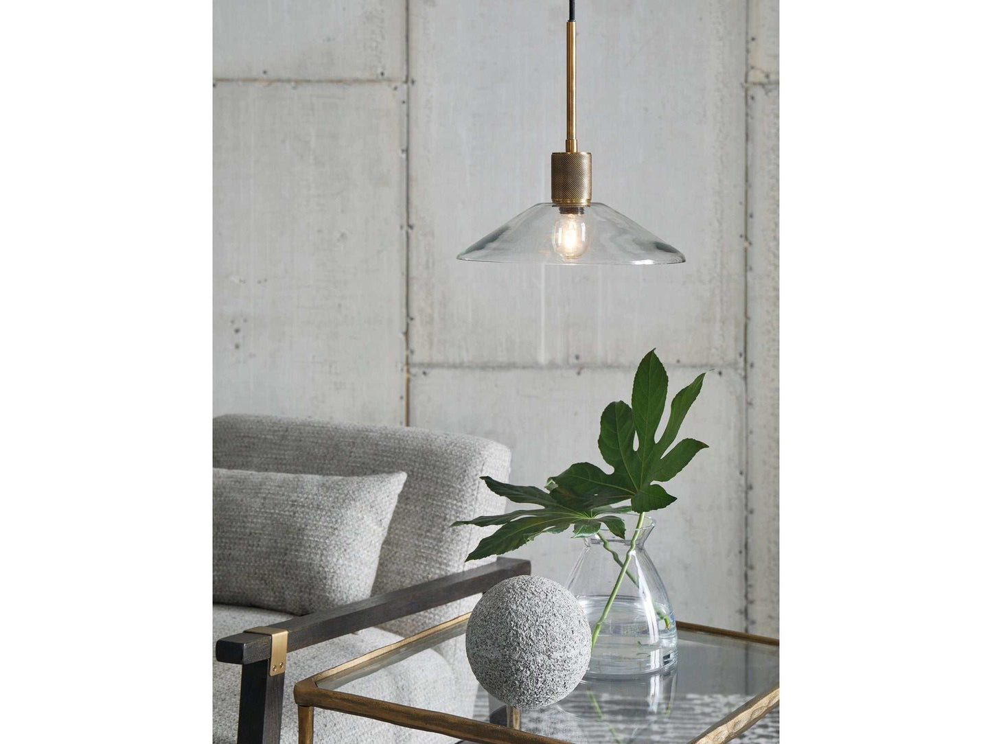 Chaness Clear/Brass Pendant Light