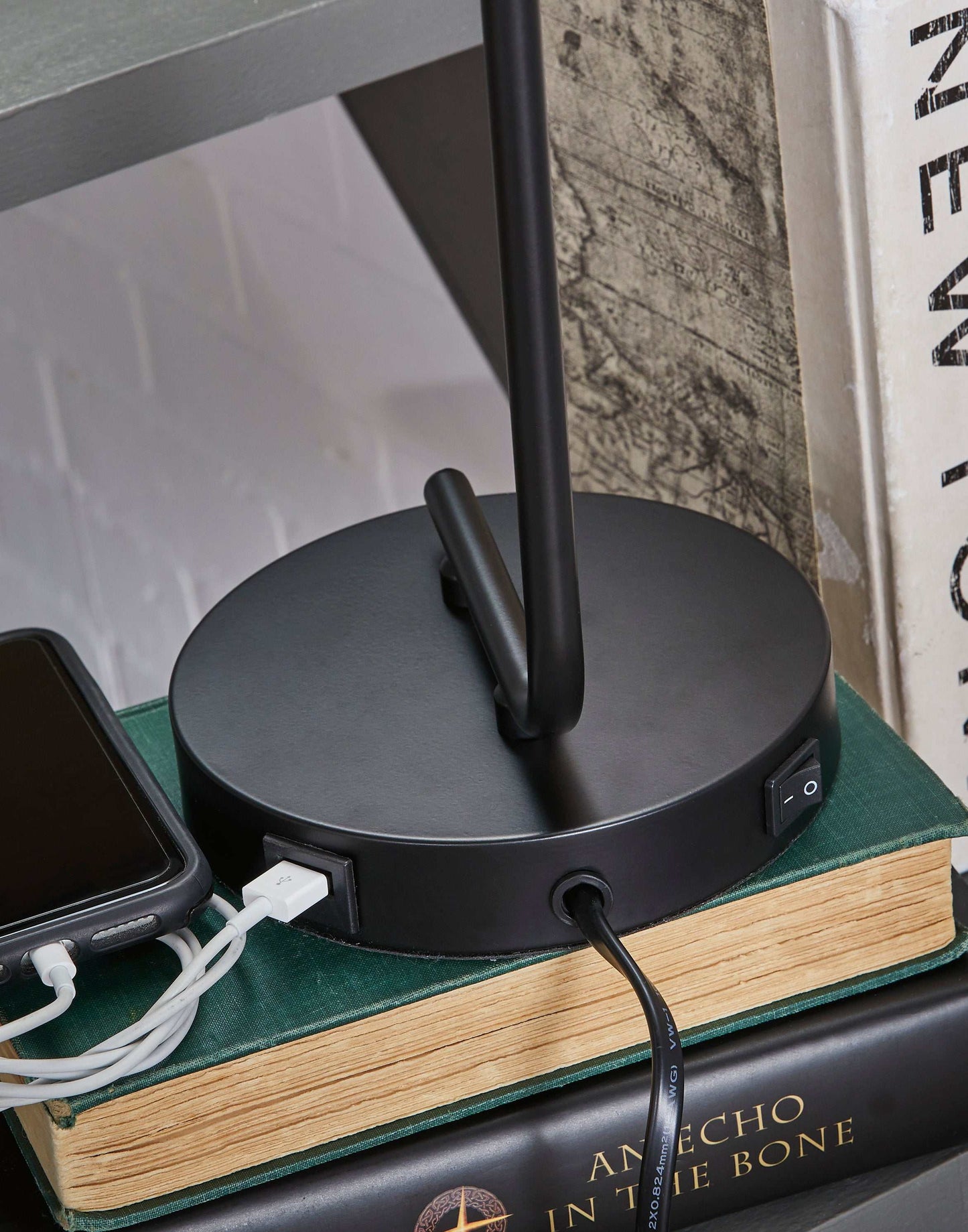 Covybend Black Desk Lamp