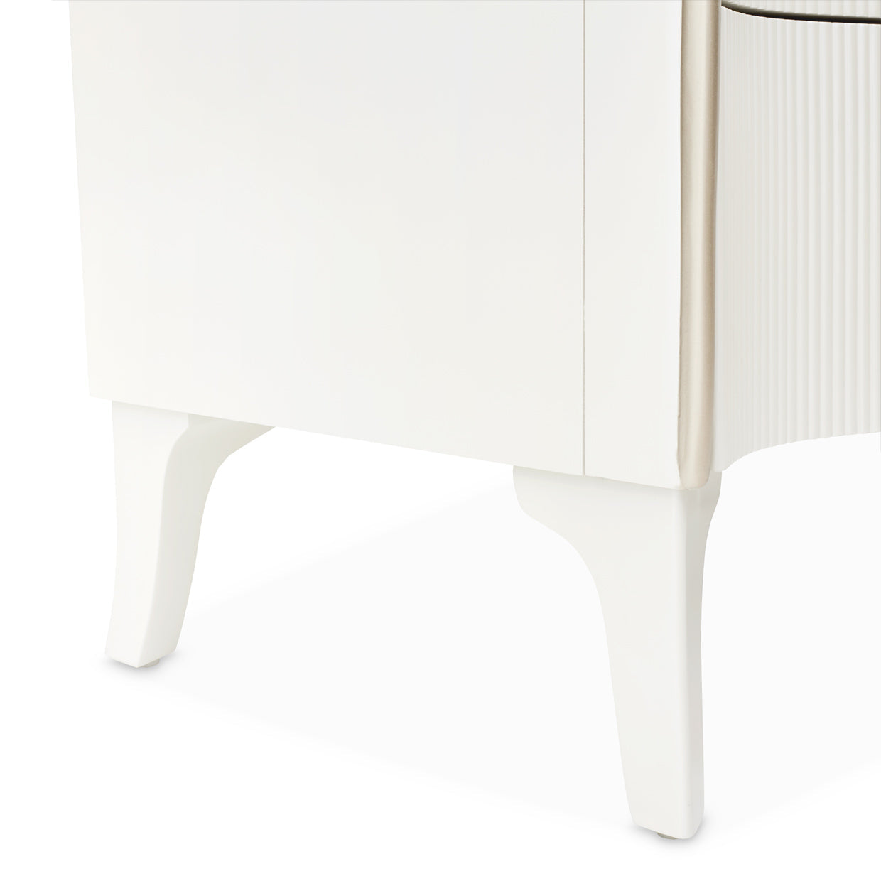 La Marisia Creamy Pearl 5-Drawer Chest - Ornate Home