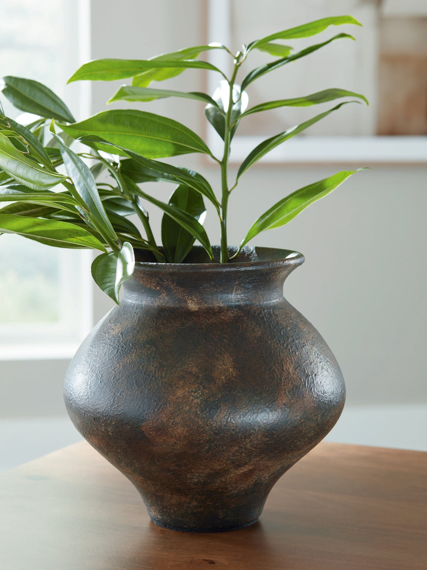 Laddlow Antique Brown Vase- Viva Furn