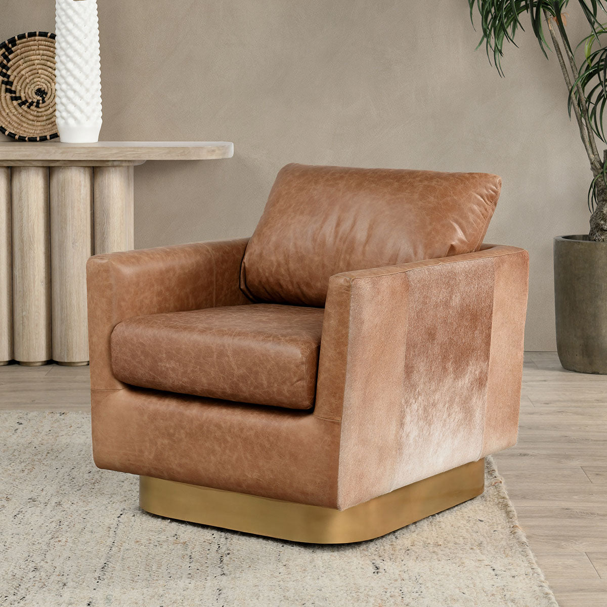 Lathe Chestnut Brown/Blonde Accent Chair - Ornate Home