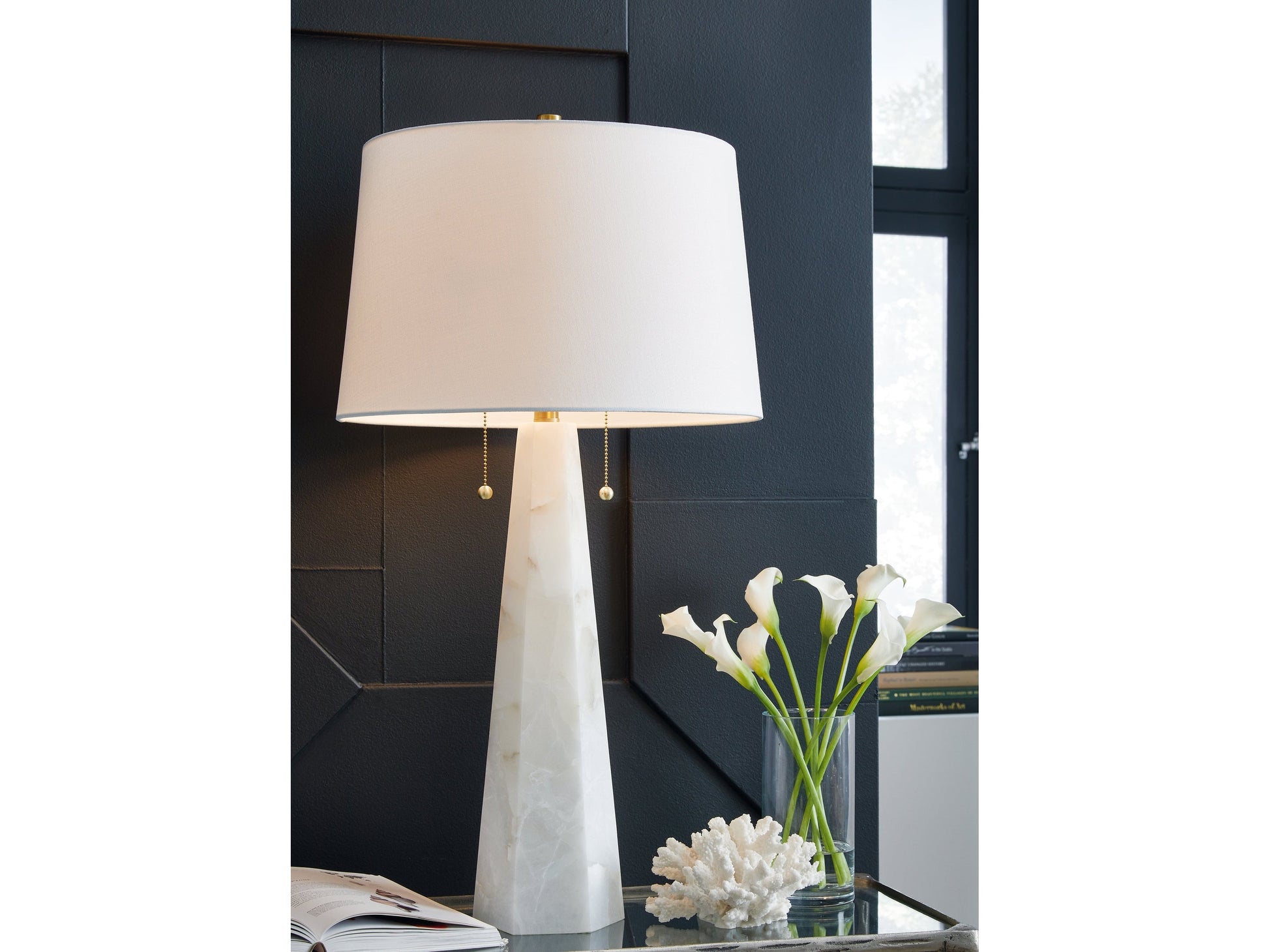 Laurellen White 2-Piece Lamp Set- Viva Furn