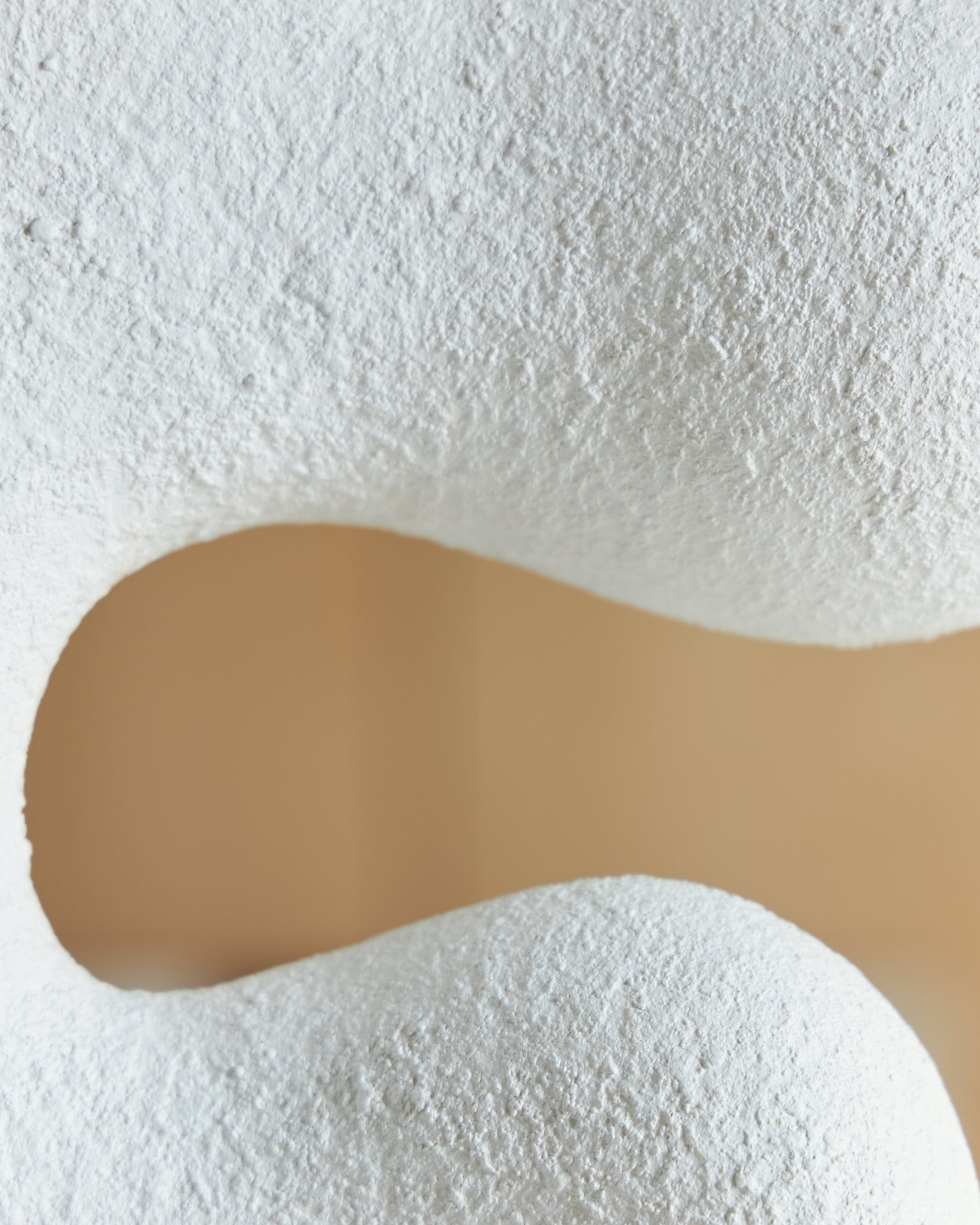 Lavarsen White/Brown Sculpture (25.13" H)- Viva Furn