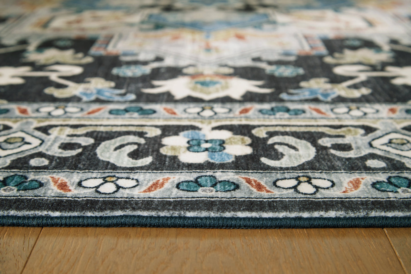 Leningston Black/Cream/Blue 5' x 7' Washable Rug- Viva Furn