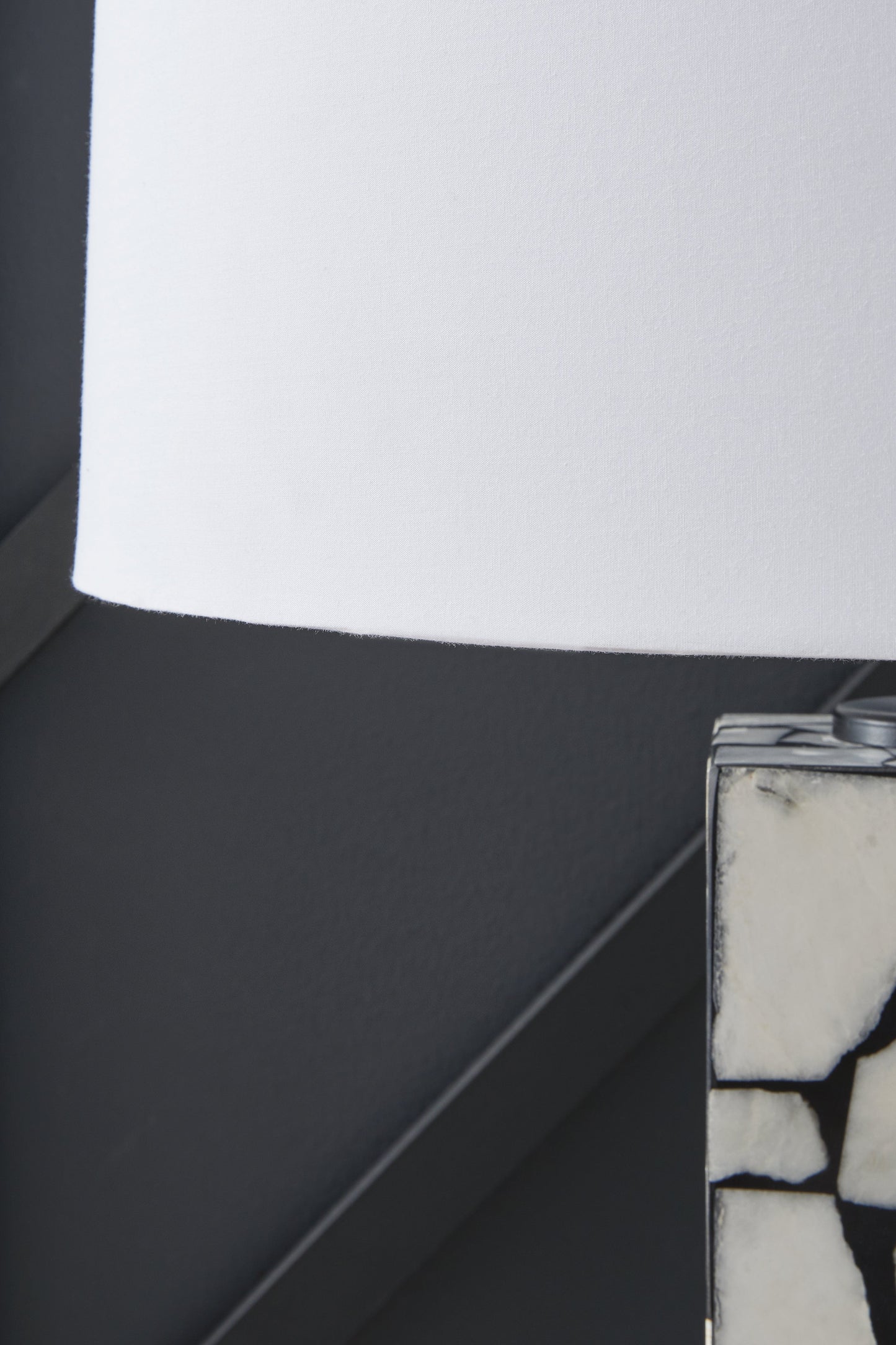 Macaria White/Black Table Lamp (Set of 2)- Viva Furn