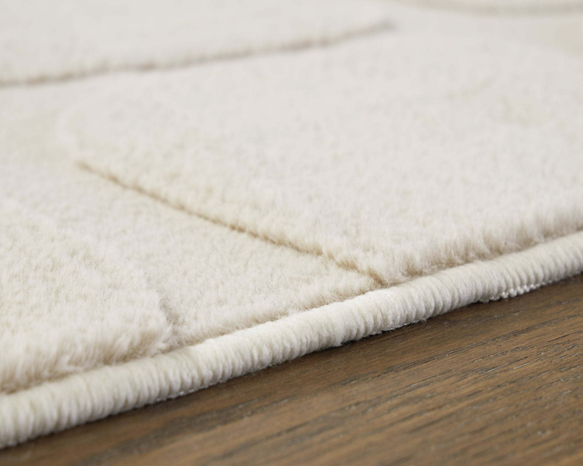 Malvinsboro Sandstone Washable Medium Rug- Viva Furn