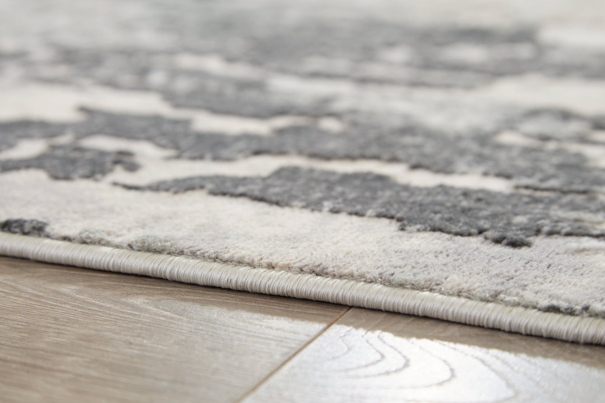 Mazatl Multi Large Rug / 7'10''W x 10'2''D- Viva Furn