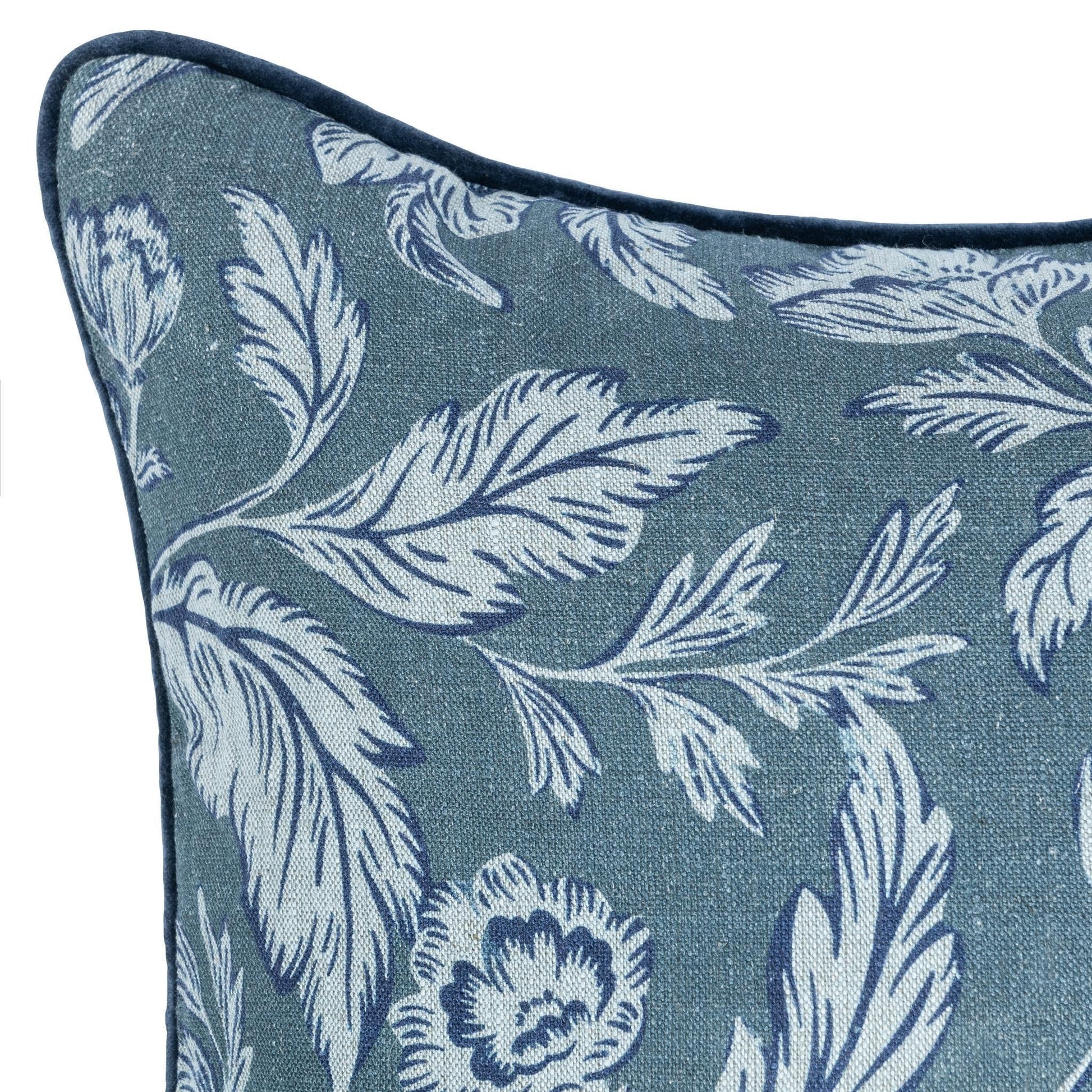 NV Davenport Denum Blue 22x22 Throw Pillow (Set of 2) - Ornate Home