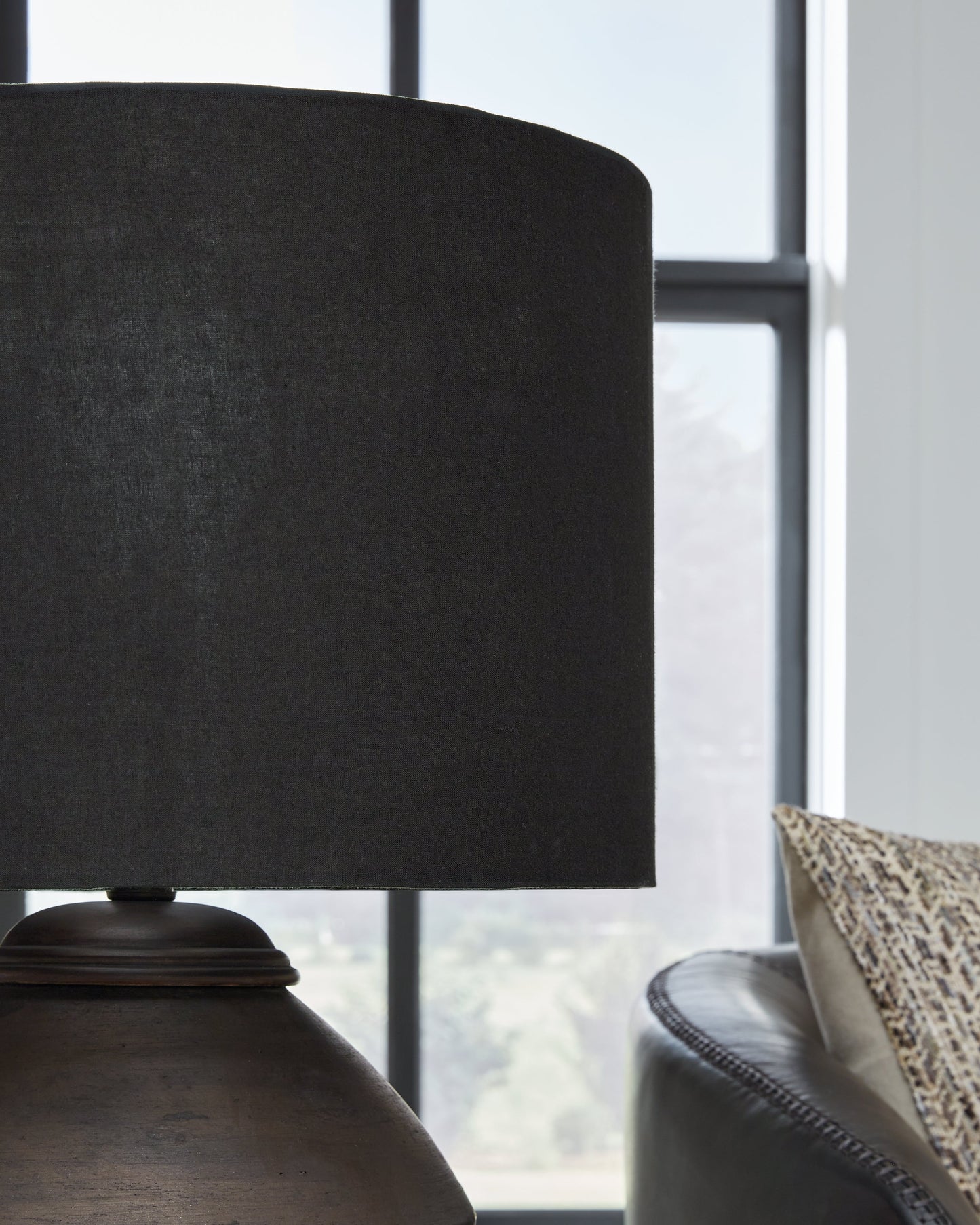 Naareman Metallic Black 2-Piece Lamp Set- Viva Furn
