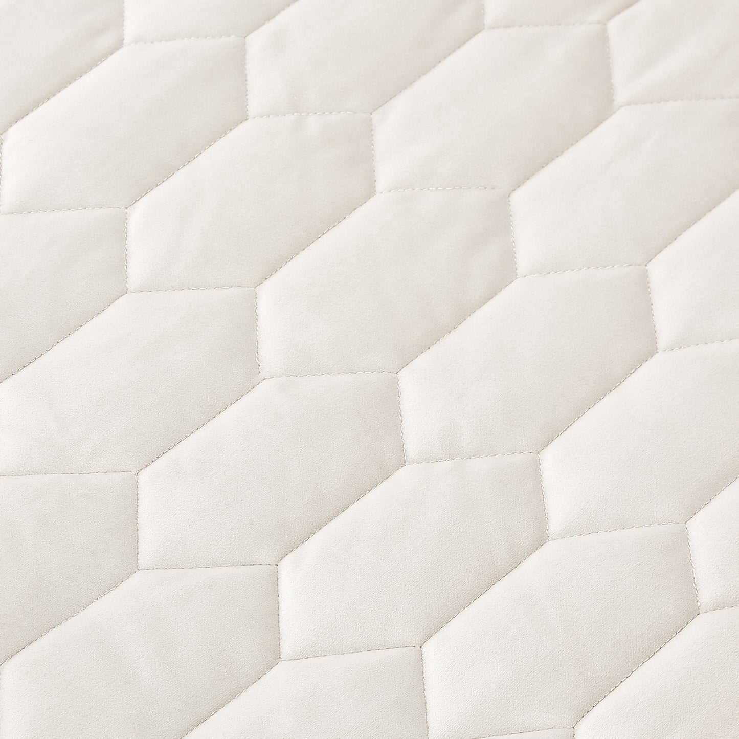 Niagara Sand Quilt Set - Ornate Home