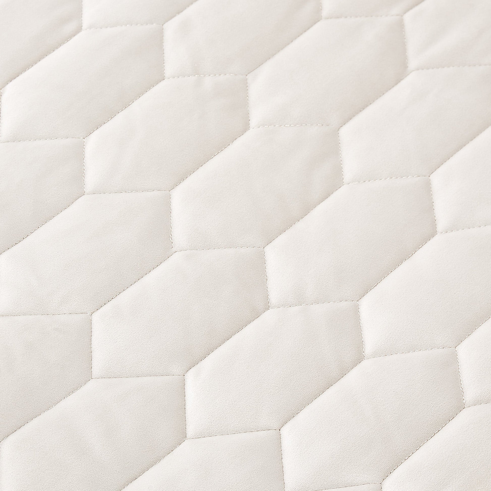 Niagara Sand Quilt Set - Ornate Home