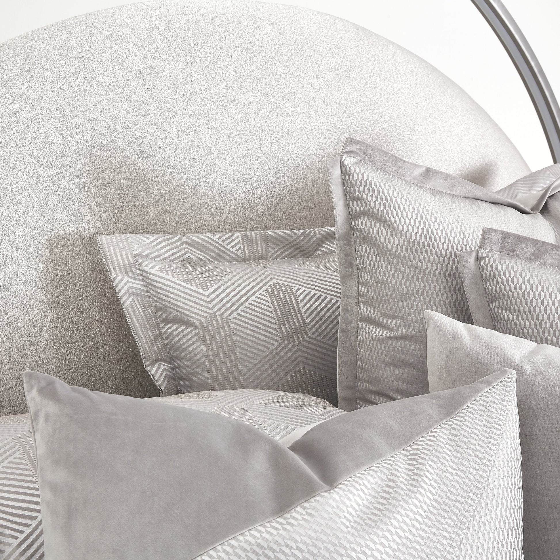 Nouveau Dove Duvet Set - Ornate Home