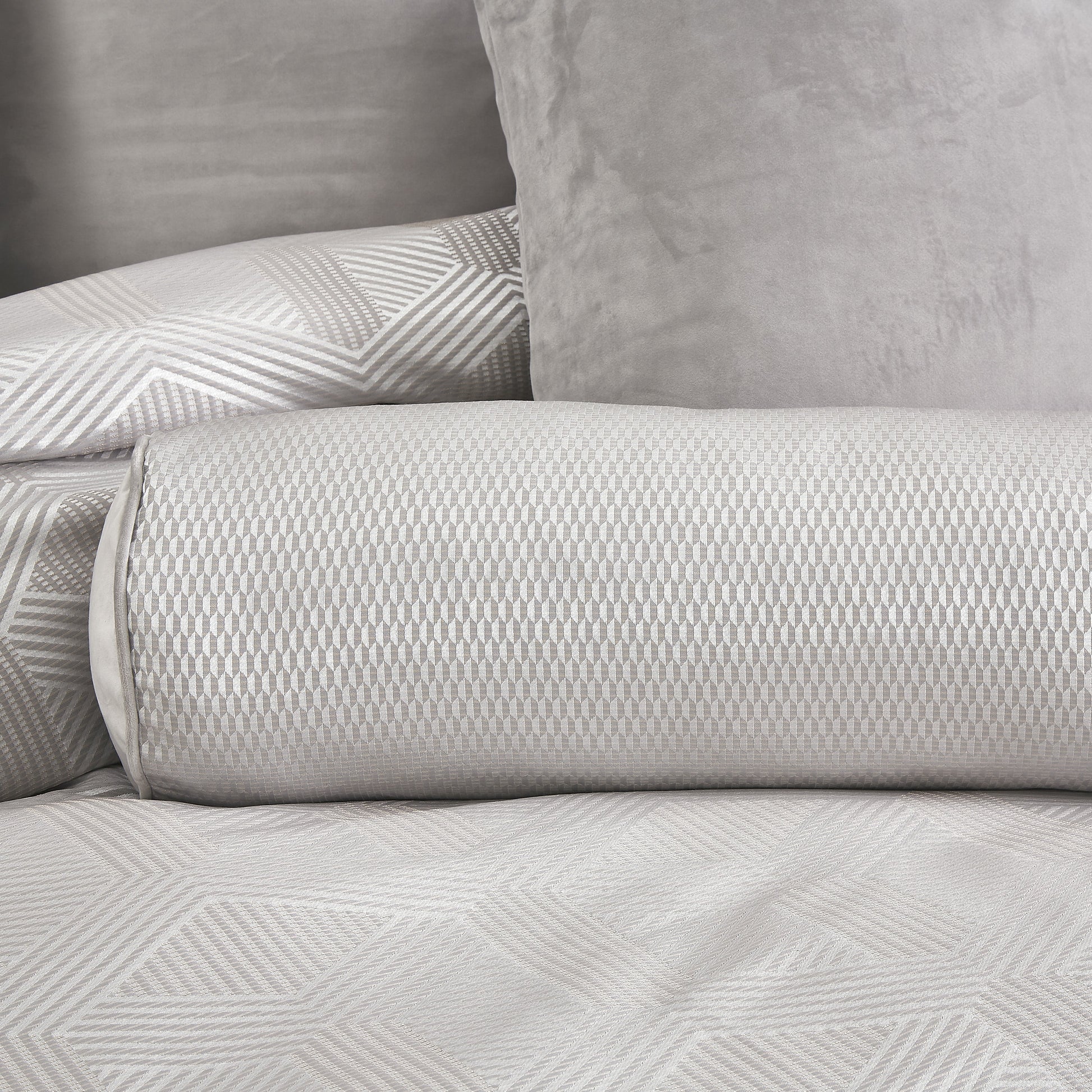 Nouveau Dove Duvet Set - Ornate Home