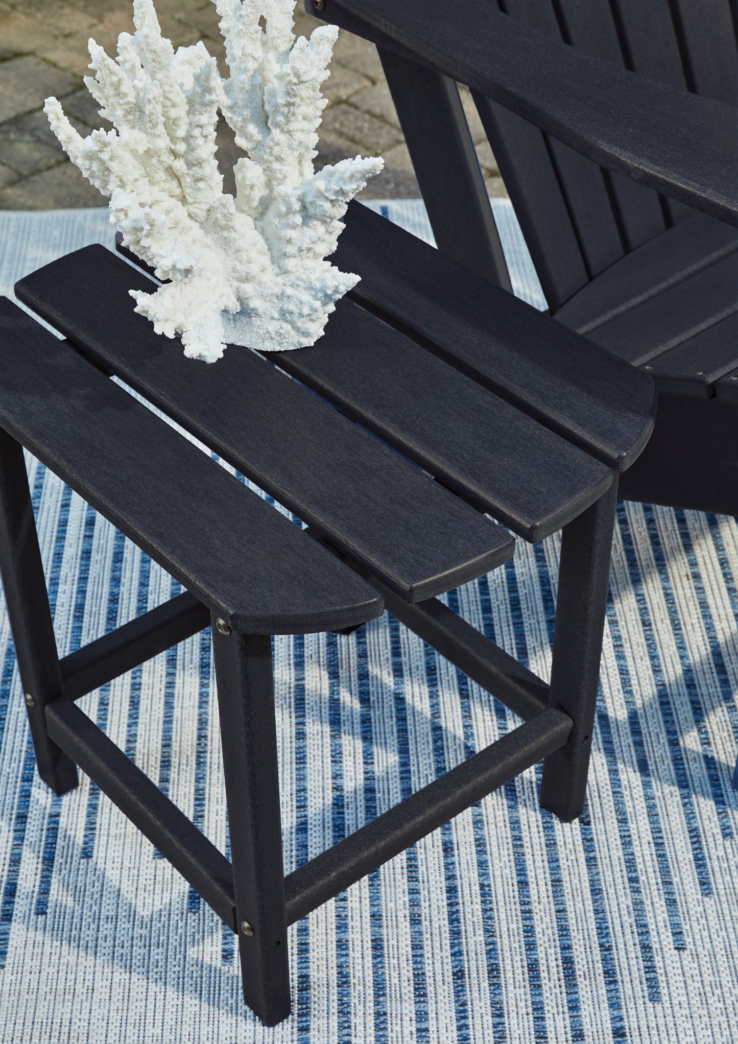 Sundown Treasure Black End Table