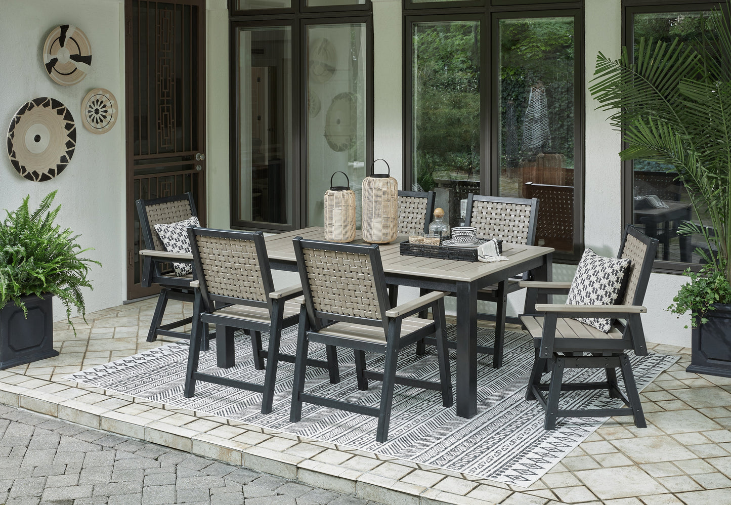 Mount Valley Driftwood/Black Outdoor Dining Set / 7pc