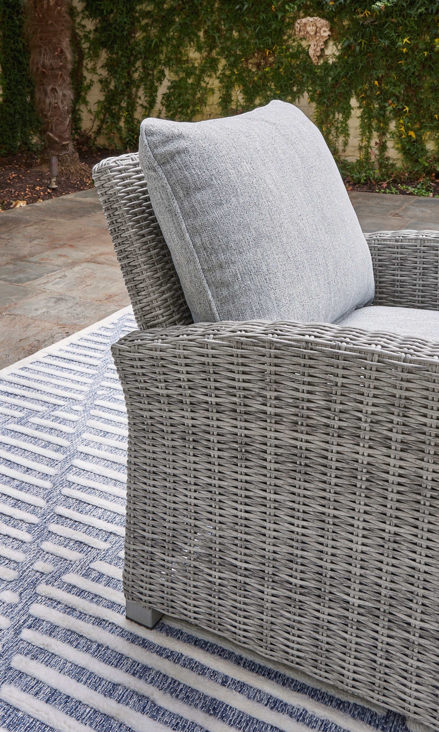 Naples Beach Light Gray Lounge Chair w/Cushion