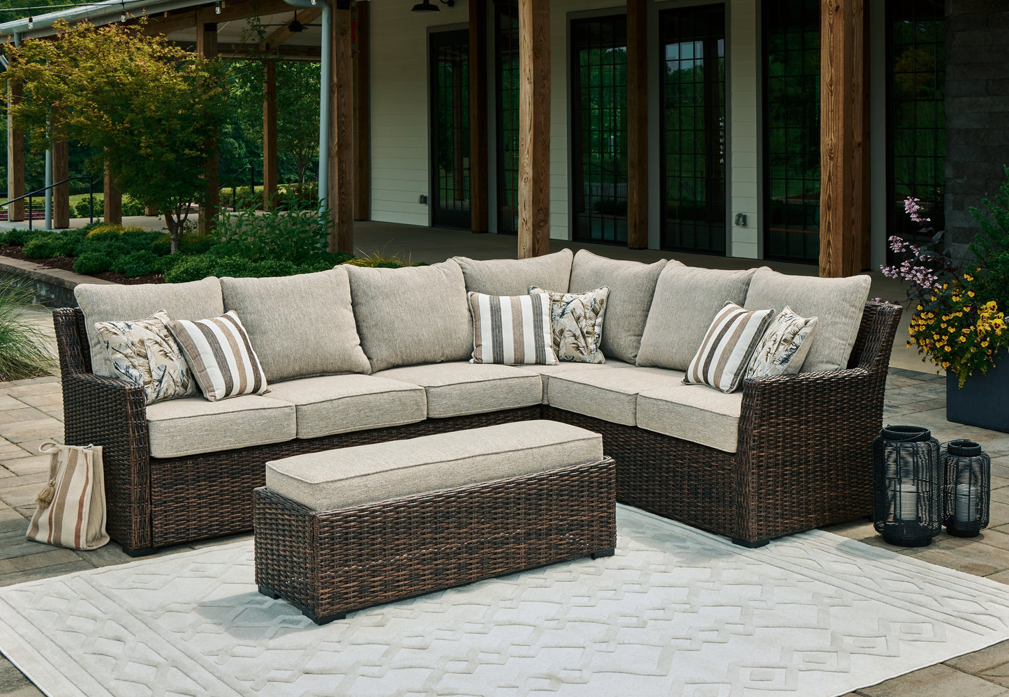 Brook Ranch Brown Outdoor Sofa Sectional/Bench with Cushion (Set of 3)