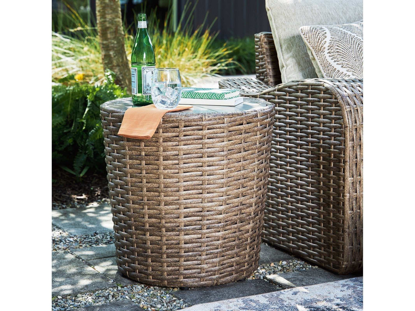 Sandy Bloom Beige Outdoor End Table