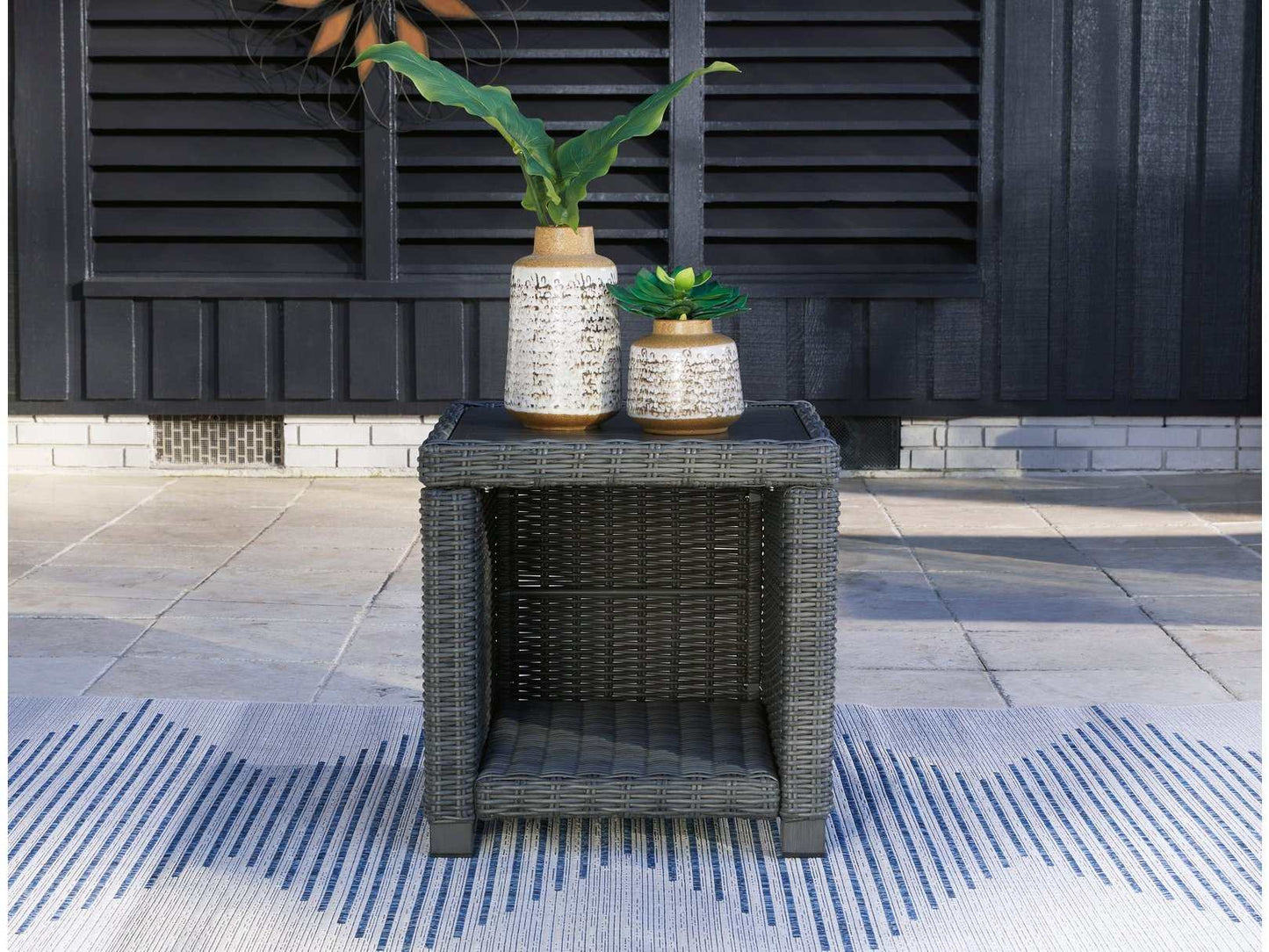 Elite Park Gray Outdoor End Table