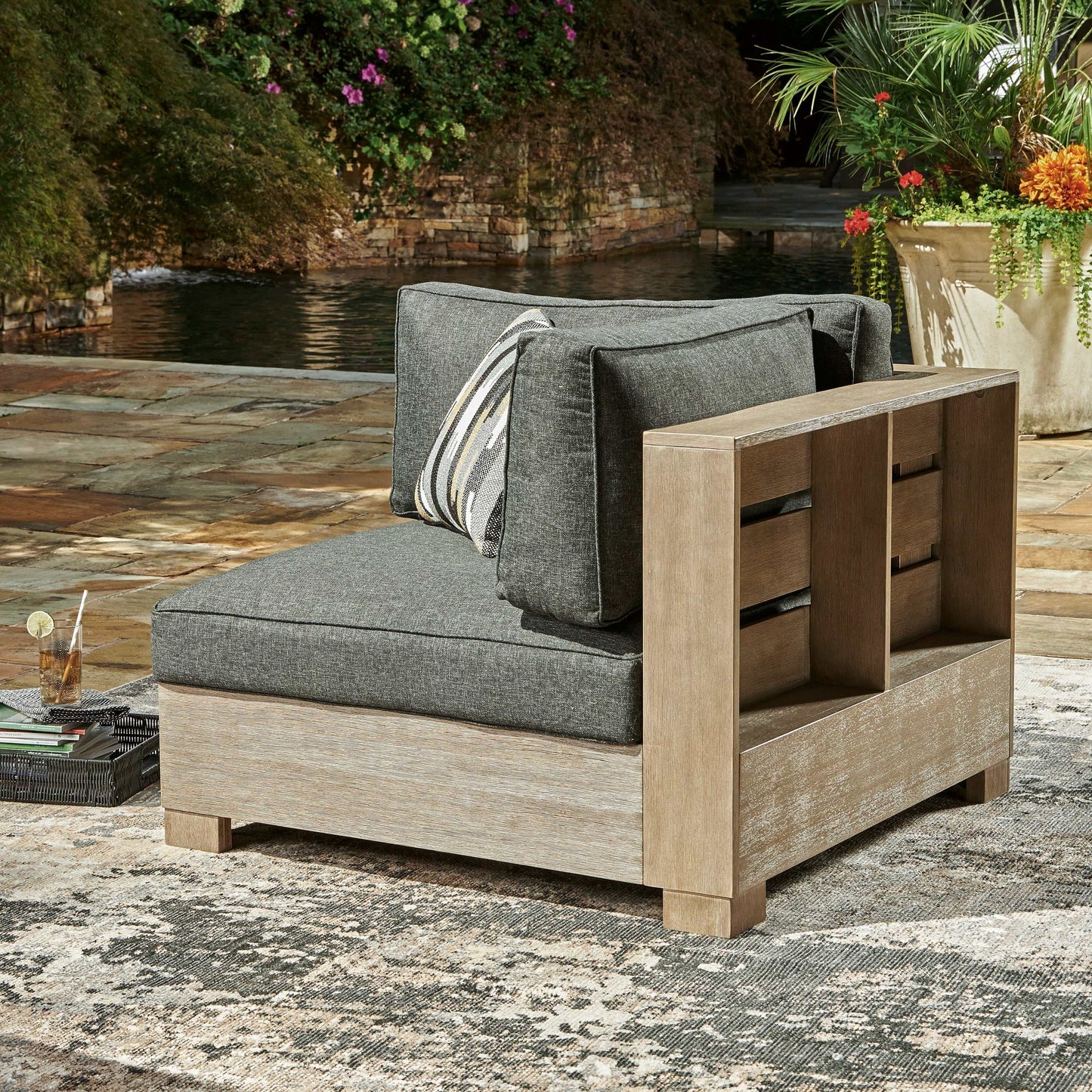 Citrine Park Brown & Charcoal Outdoor 7pc Set (Sectional & Coffee/End Table)