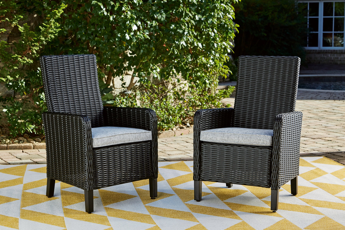 Beachcroft Black/Light Gray Outdoor Arm Chair with Cushion (Set of 2)