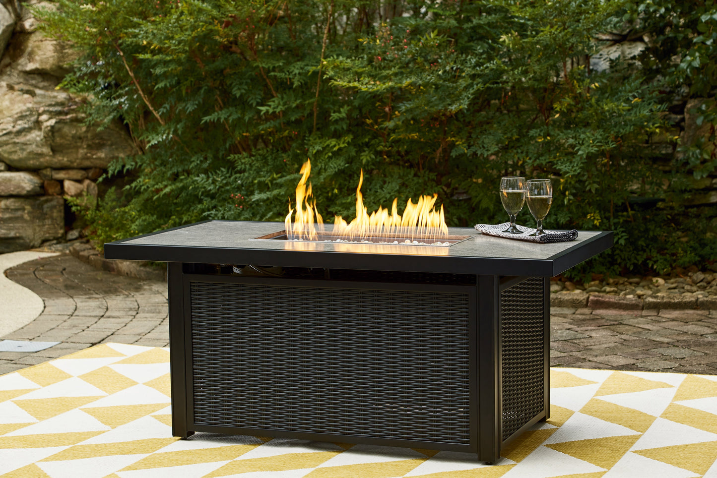 Beachcroft Black/Light Gray Outdoor Fire Pit Table