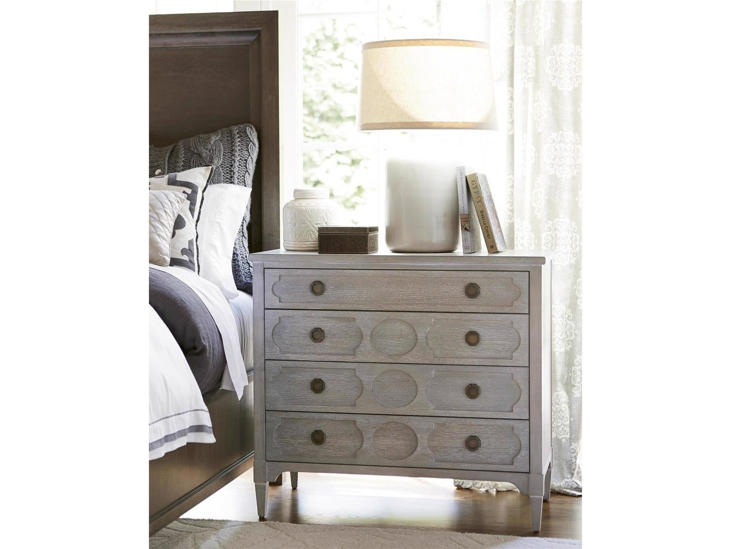 Playlist Gray Chest - Ornate Home