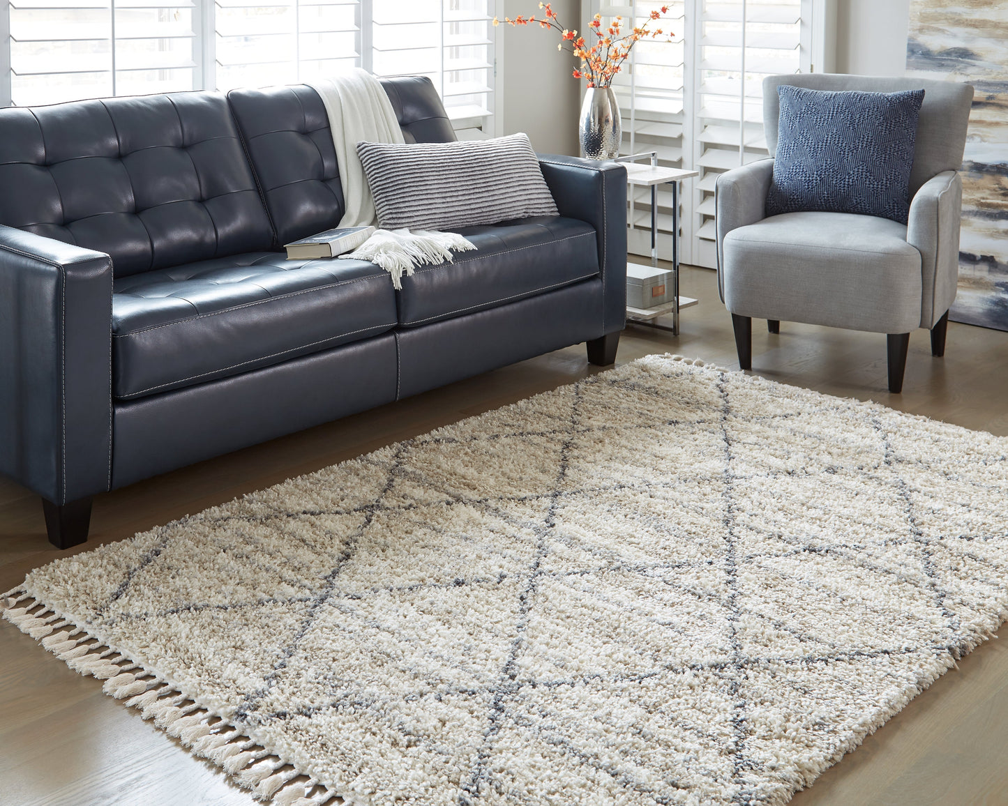 Abdalah Beige/Gray 5' x 7' Rug