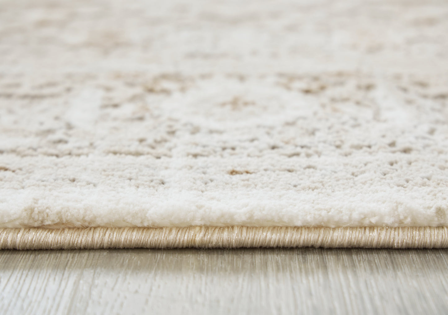 Gatwell Ivory/Gray/Tan 5' x 7' Rug
