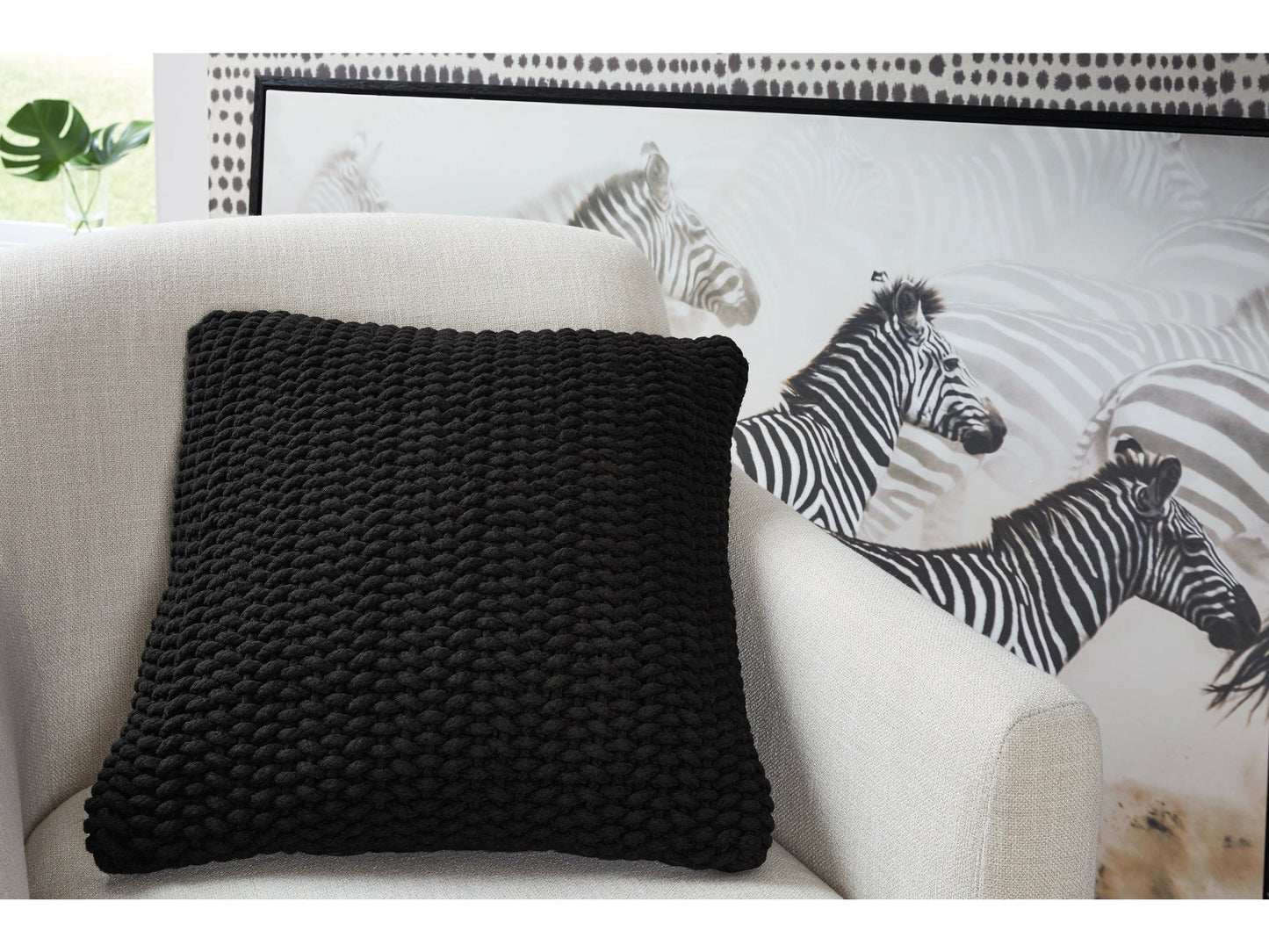 Renemore Black Pillow (Set of 4)- Viva Furn