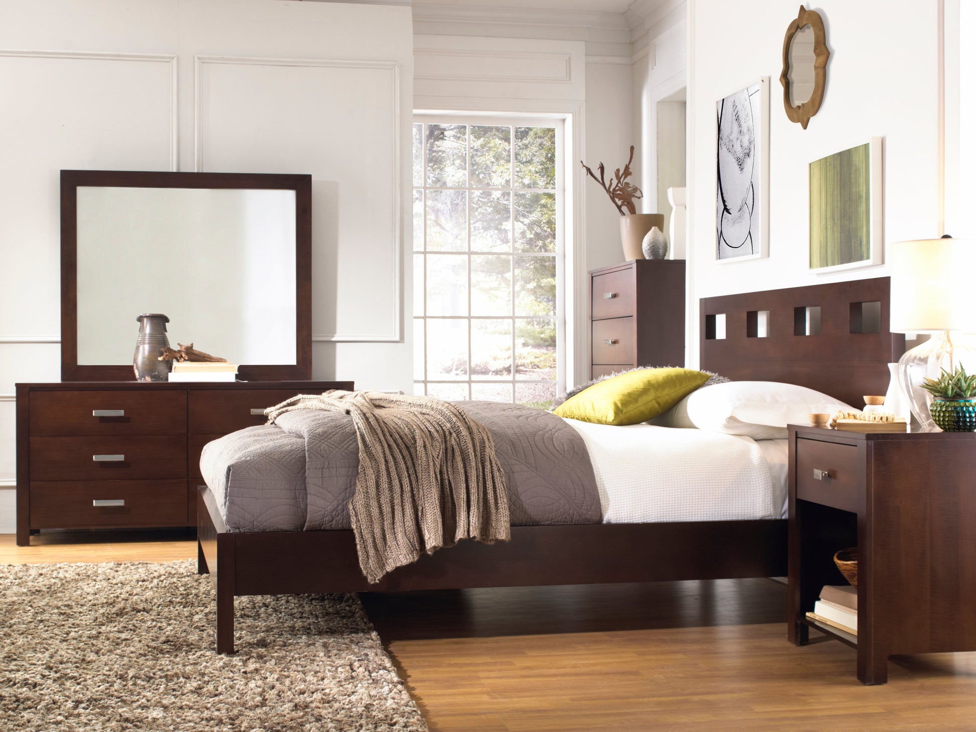 Riva One Drawer Nightstand in Chocolate Brown - Ornate Home