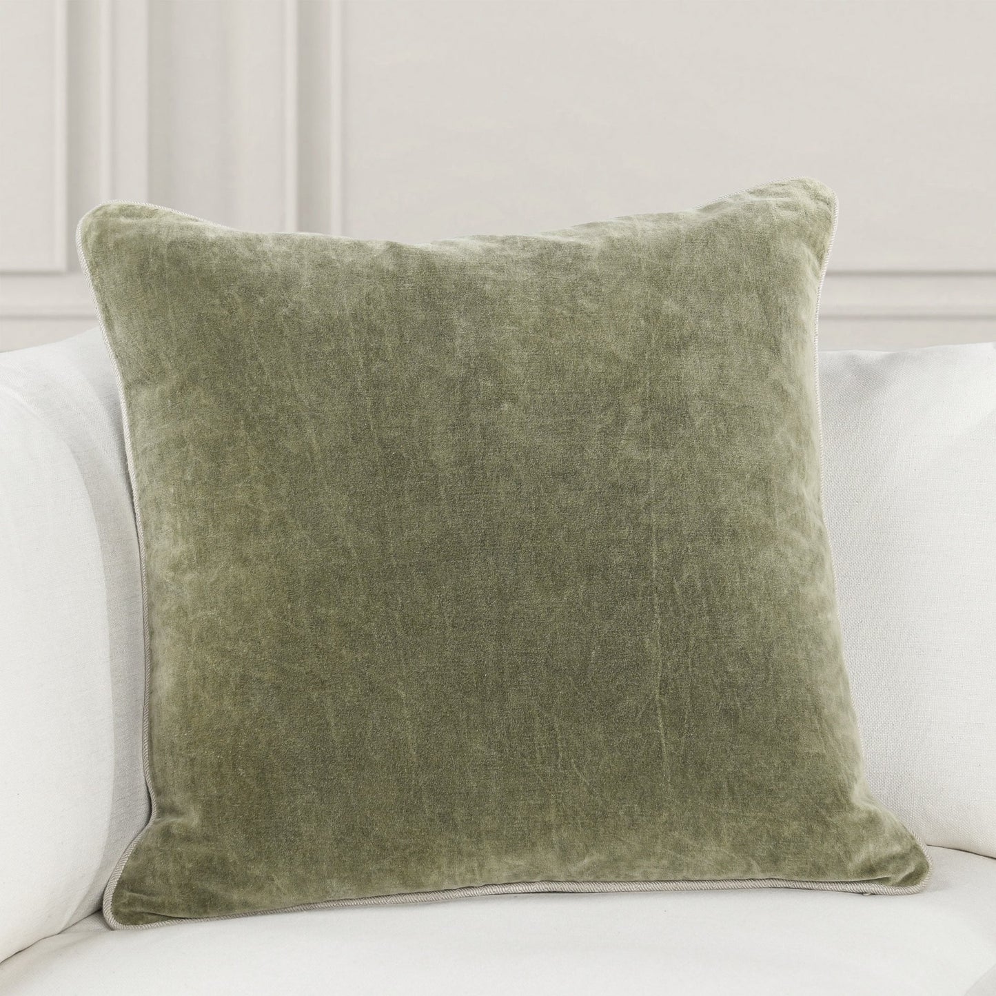 SLD Heirloom Moss Velvet Multiple Sizes Throw Pillow (Set of 2) - Ornate Home