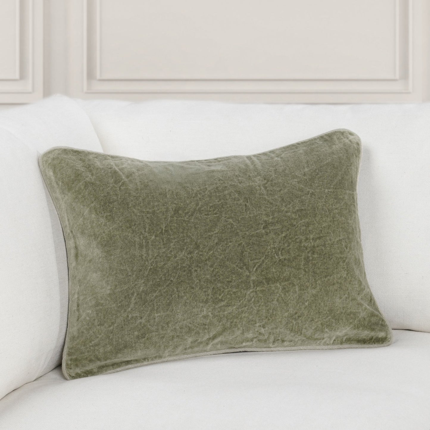 SLD Heirloom Moss Velvet Multiple Sizes Throw Pillow (Set of 2) - Ornate Home