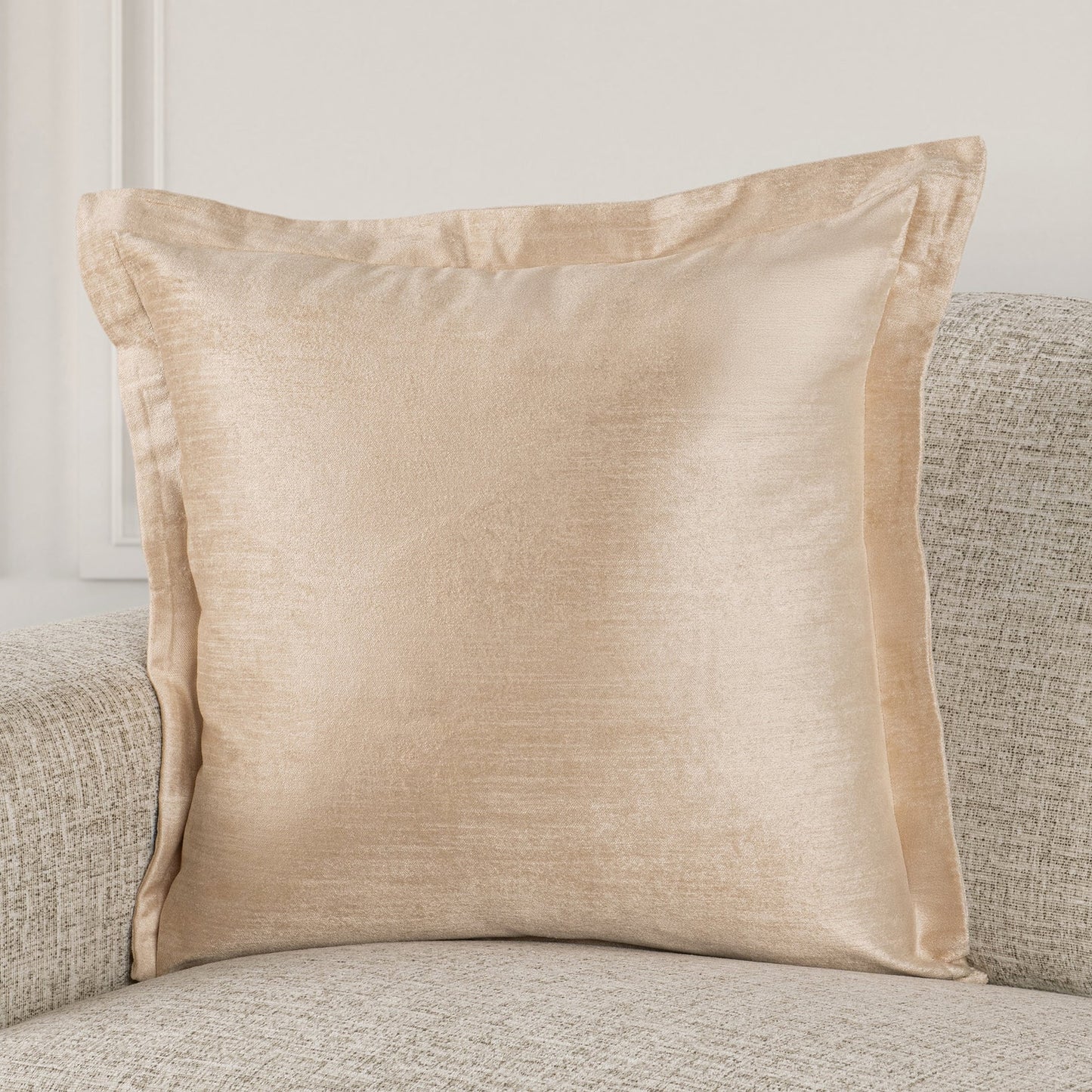 SLD Lapis Nude Velvet 22x22 Throw Pillow (Set of 2) - Ornate Home