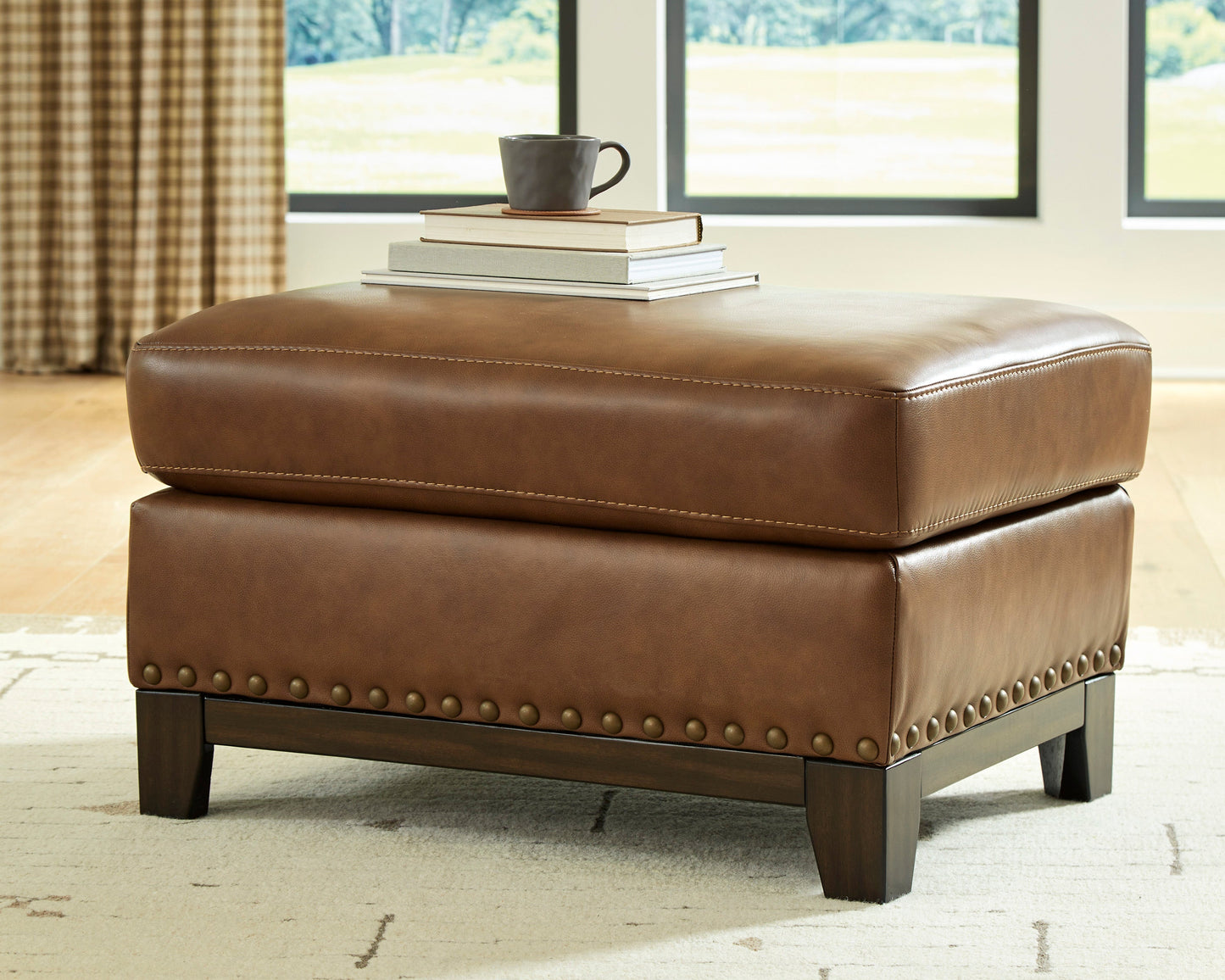 Saonara Amber Ottoman- Viva Furn