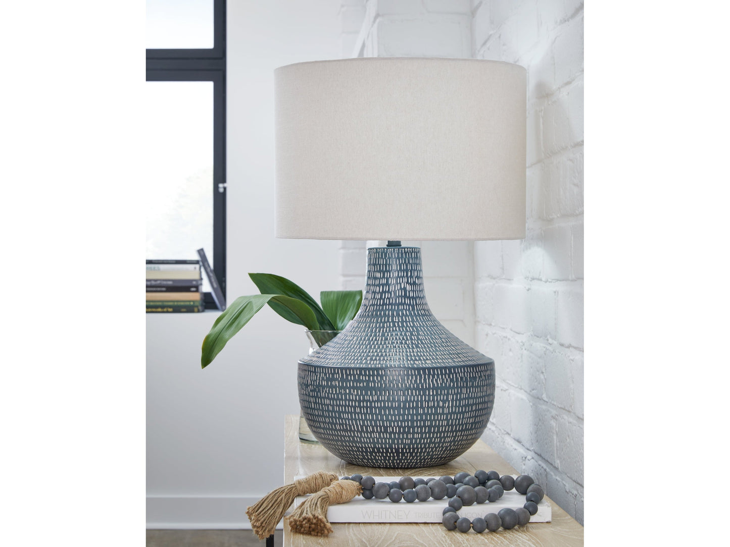 Schylarmont Antique Gray/White 2-Piece Lamp Set- Viva Furn