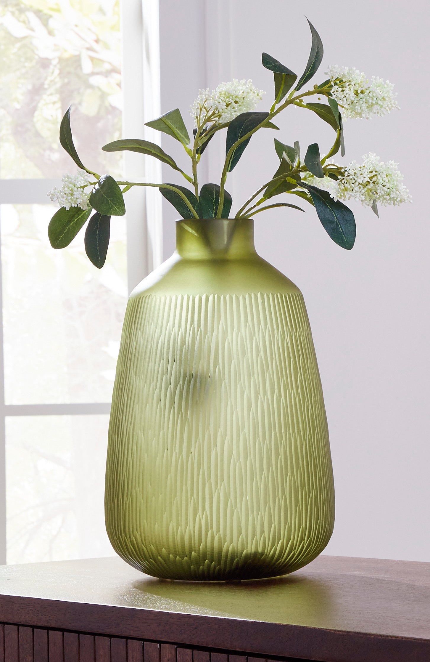 Scottyard Olive Green Vase- Viva Furn