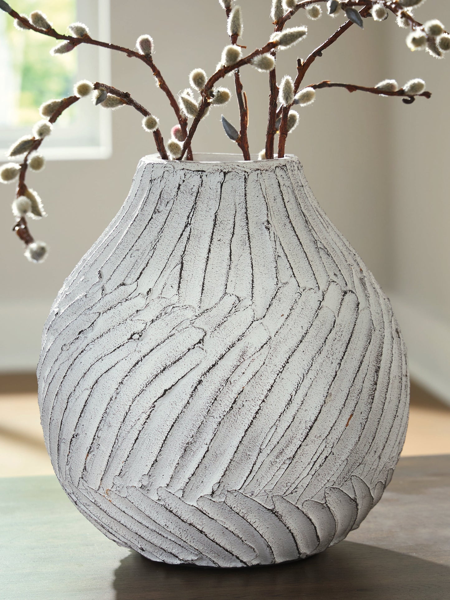 Shelvie Distressed White Vase- Viva Furn