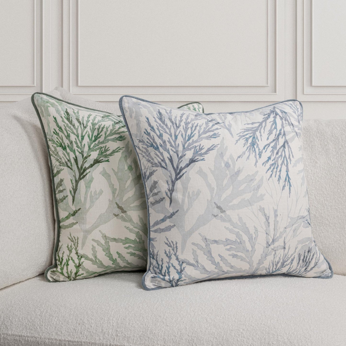 TQ Lessonia Green 22x22 Throw Pillow (Set of 2) - Ornate Home