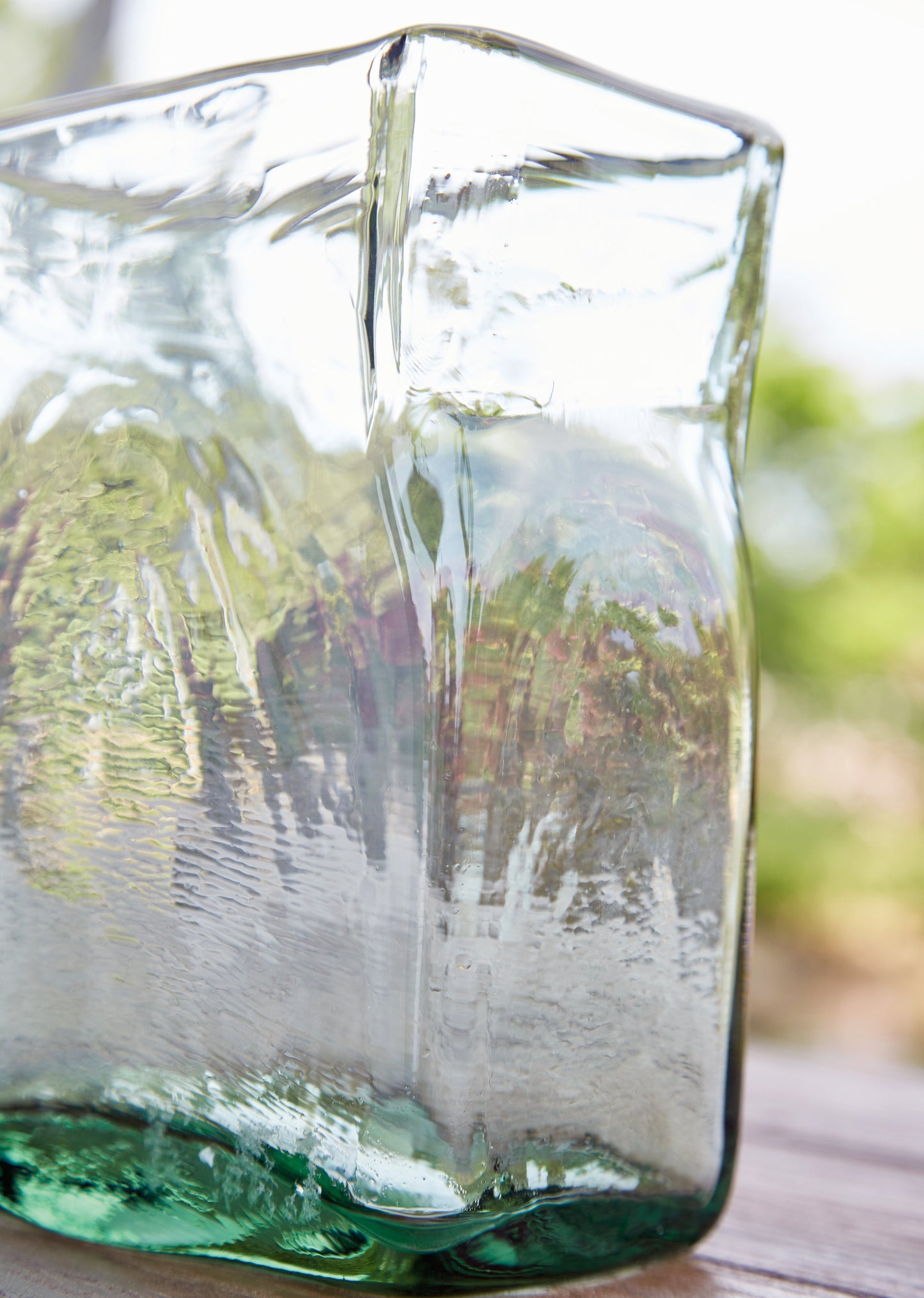 Taylow Green Shor Vase- Viva Furn