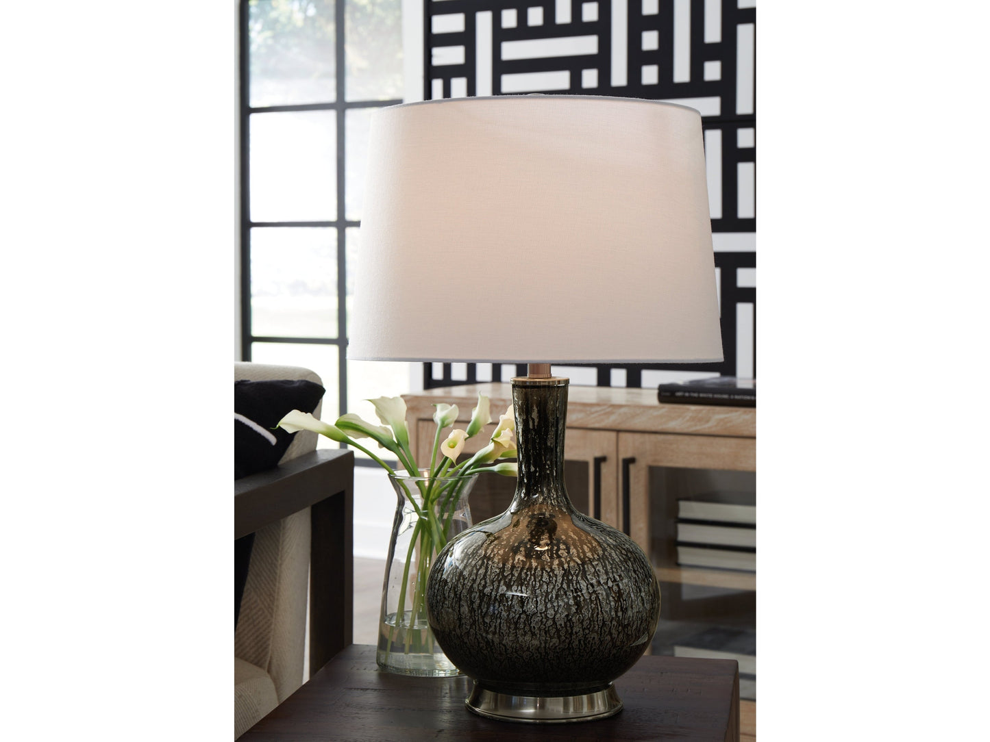 Tenslow Antique Black Table Lamp (Set of 2)- Viva Furn
