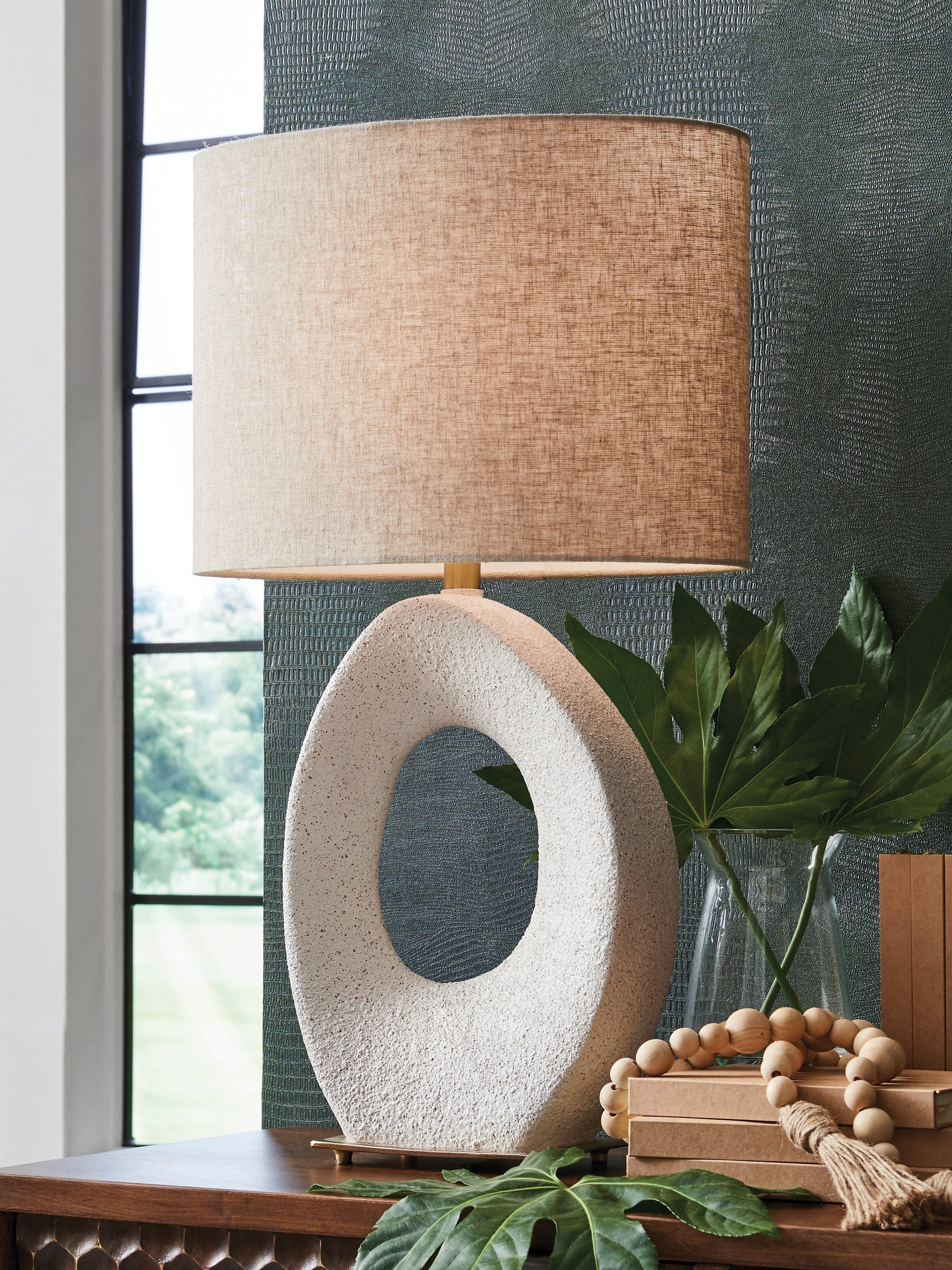 Trentlen Cream/Gold Paper Table Lamp (1/CN)- Viva Furn